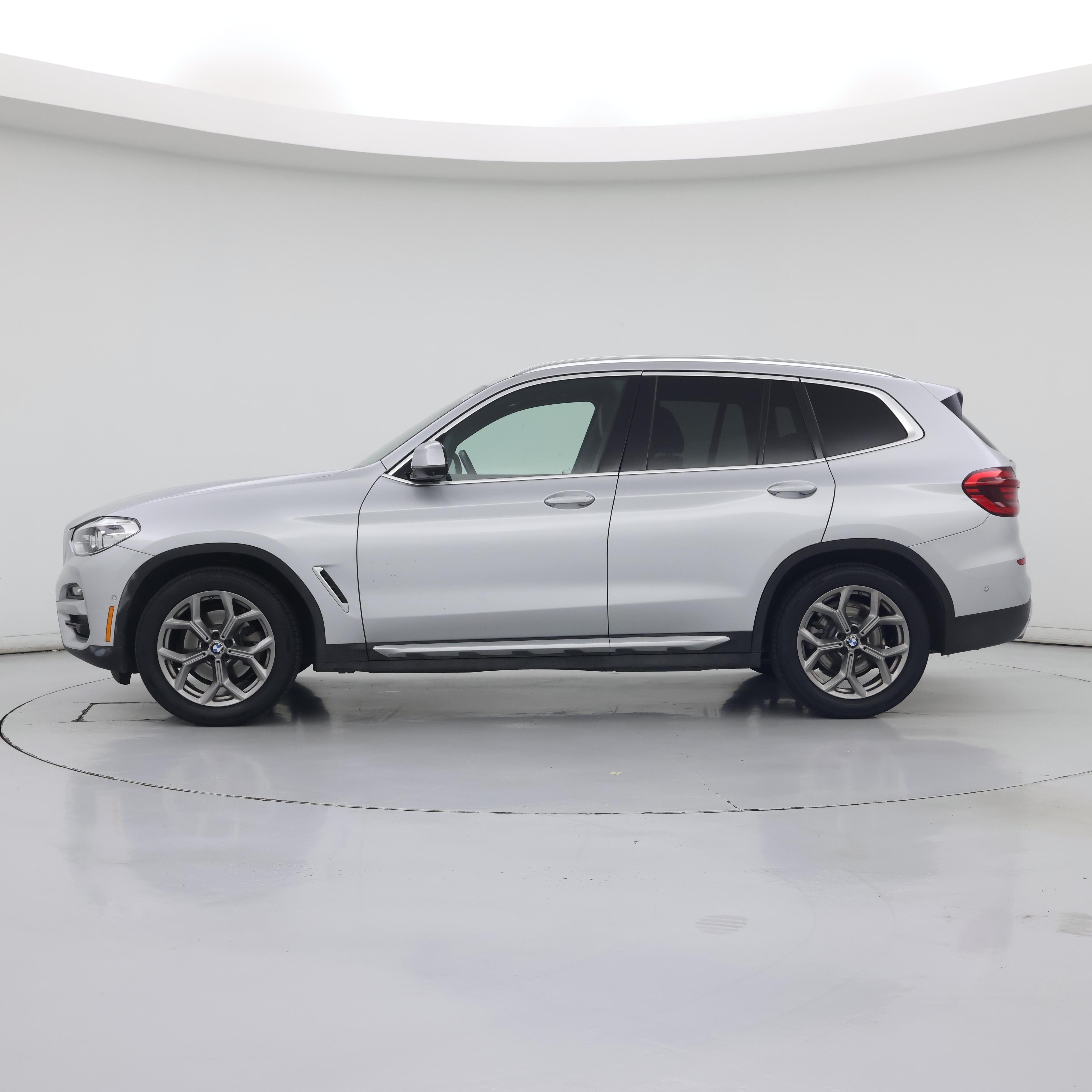 Thumbnail: 2021 BMW X3 - 3