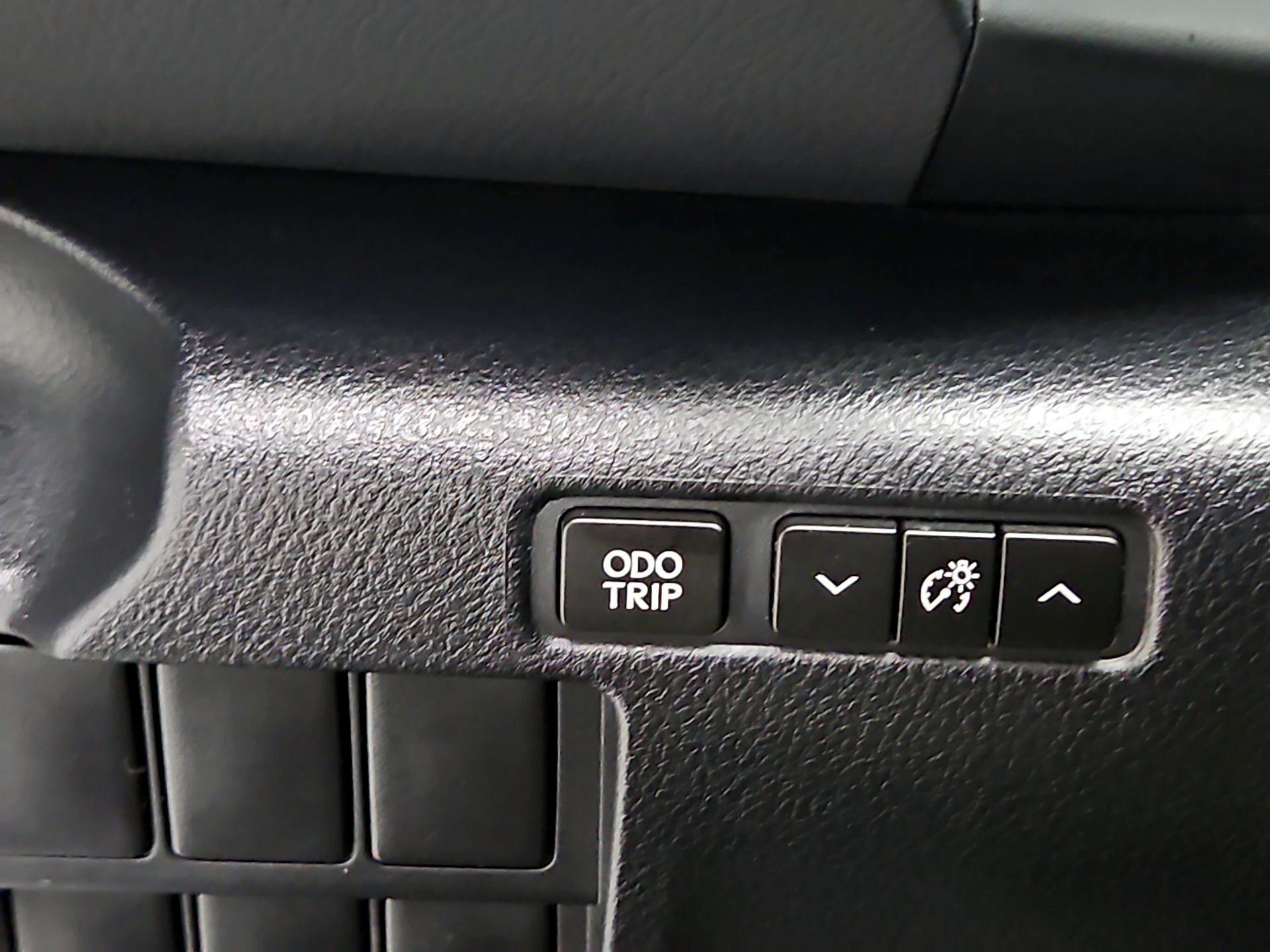 Thumbnail: 2014 Lexus IS - 11