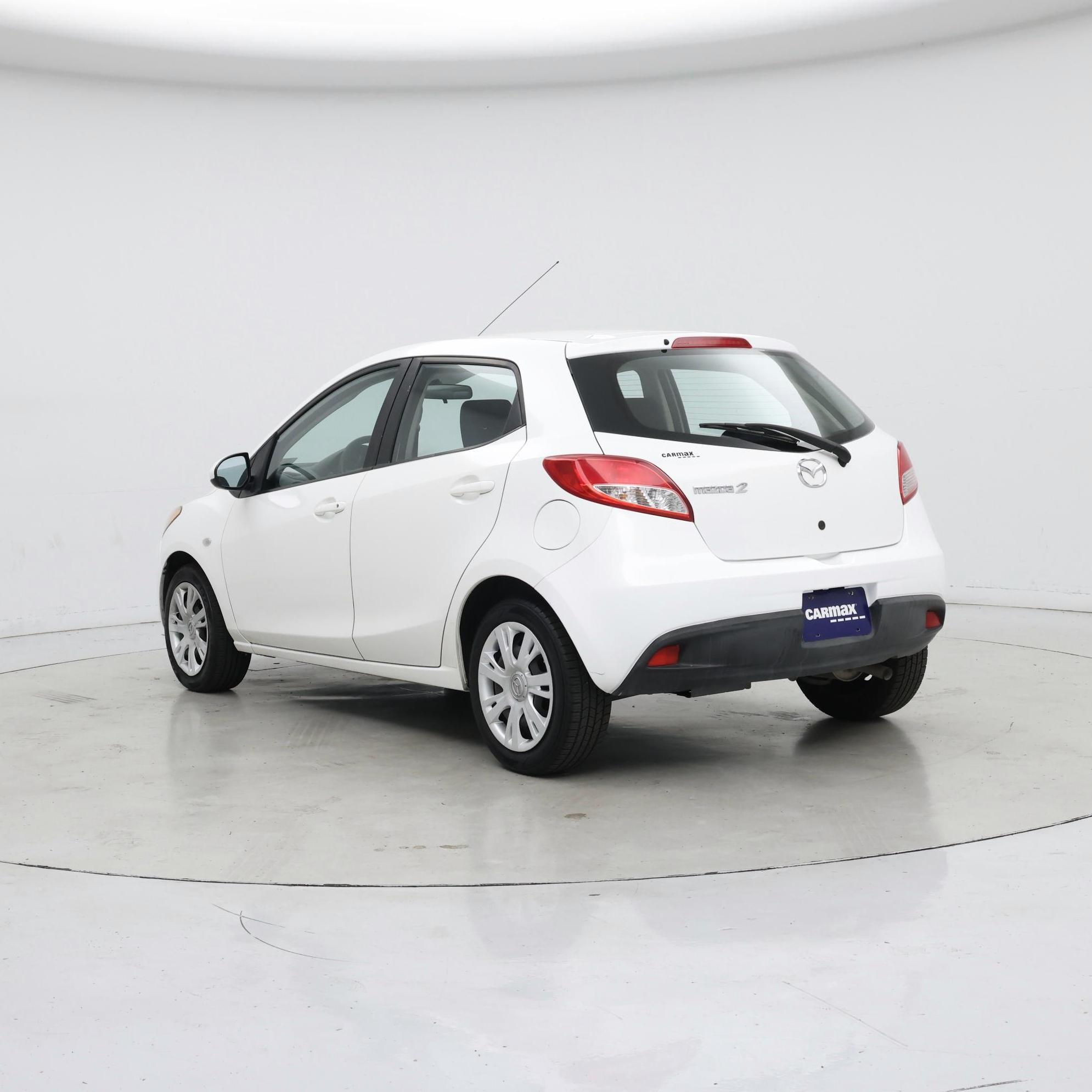 Thumbnail: 2014 Mazda Mazda2 - 2