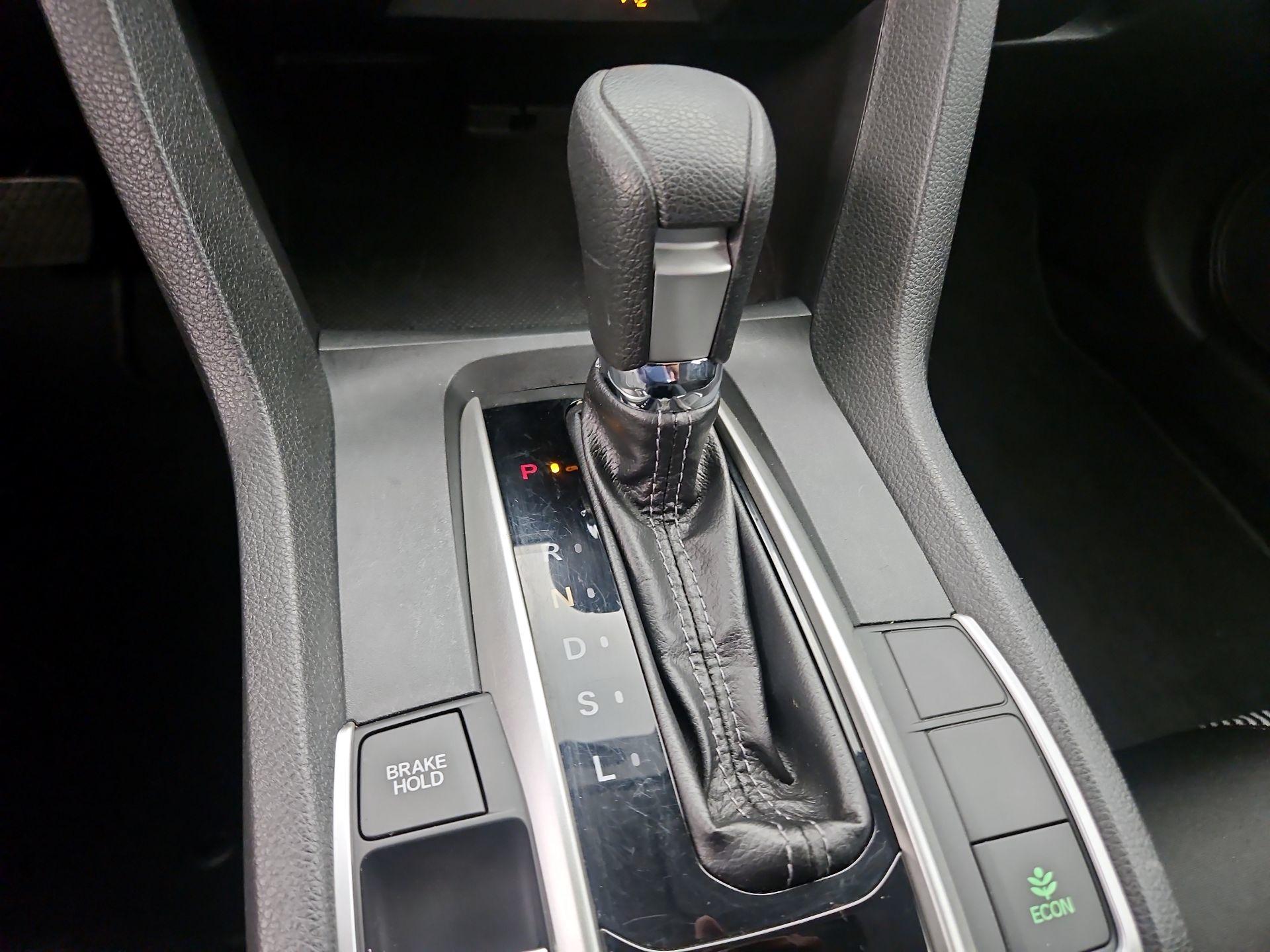 Thumbnail: 2016 Honda Civic - 17