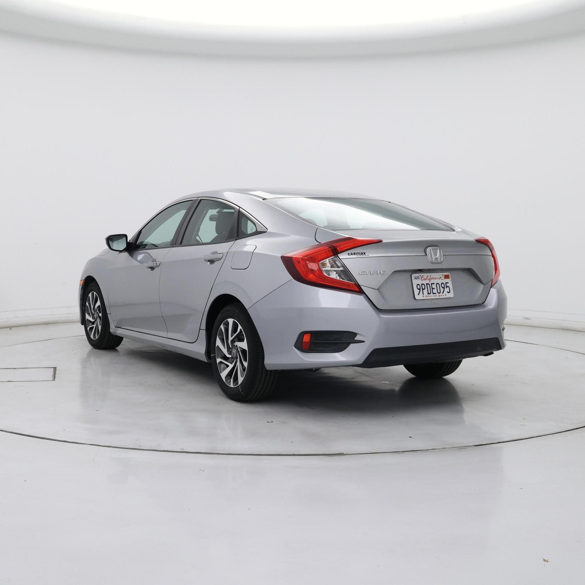 Thumbnail: 2016 Honda Civic - 2