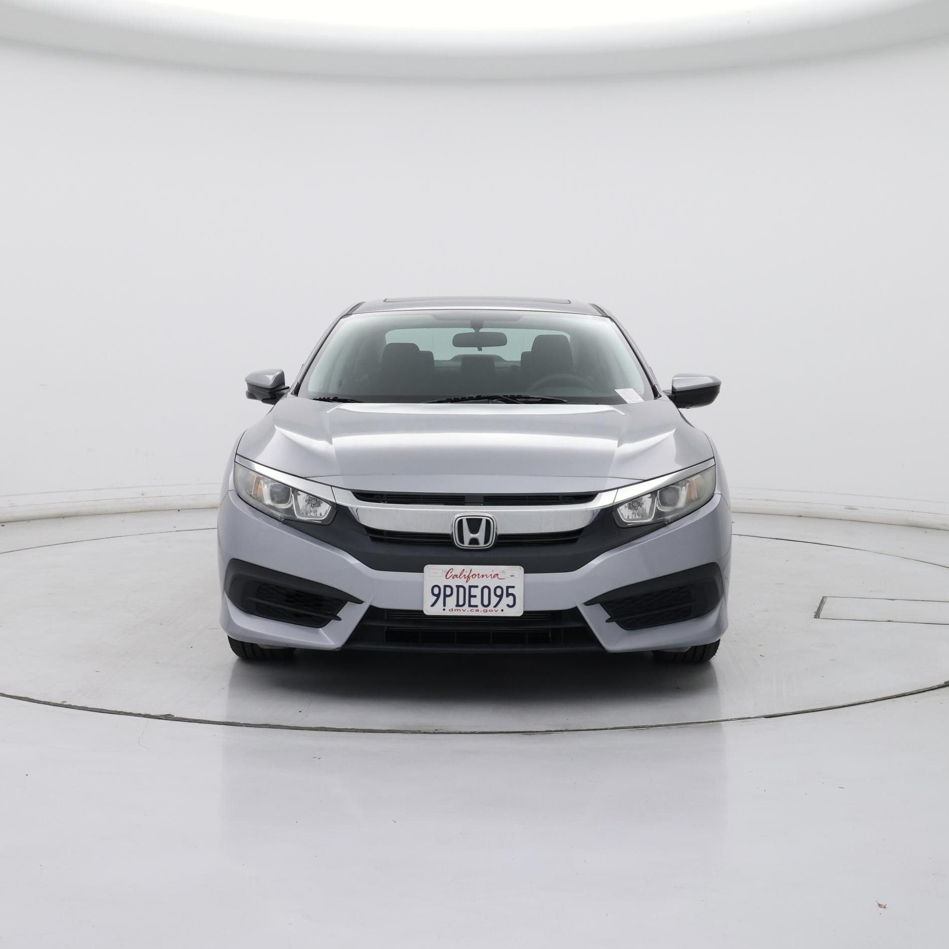 Thumbnail: 2016 Honda Civic - 5