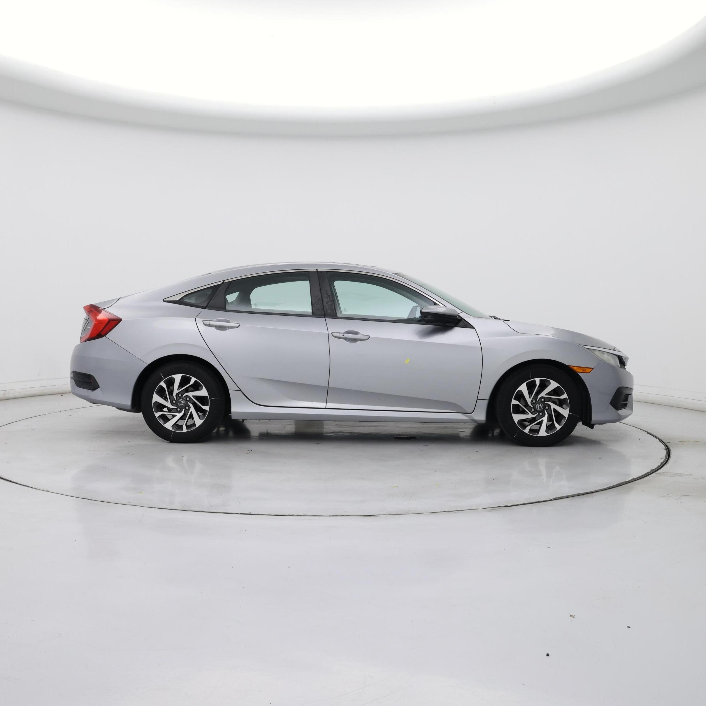 Thumbnail: 2016 Honda Civic - 7