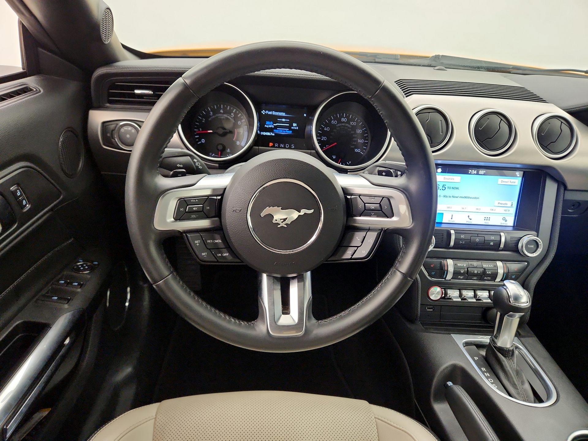 Thumbnail: 2019 Ford Mustang - 10
