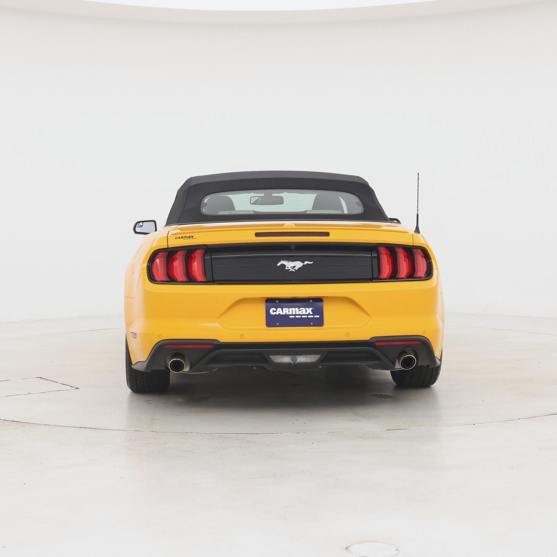 Thumbnail: 2019 Ford Mustang - 6