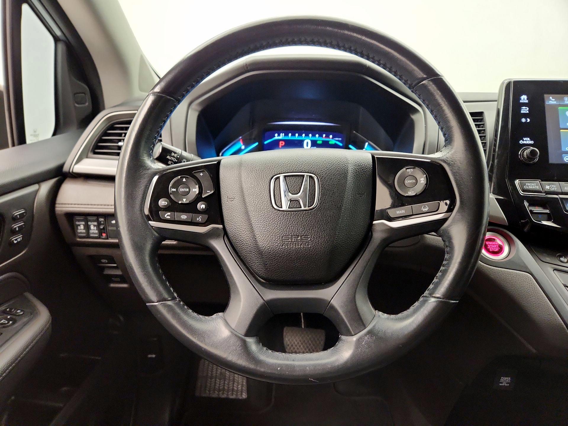 Thumbnail: 2018 Honda Odyssey - 10