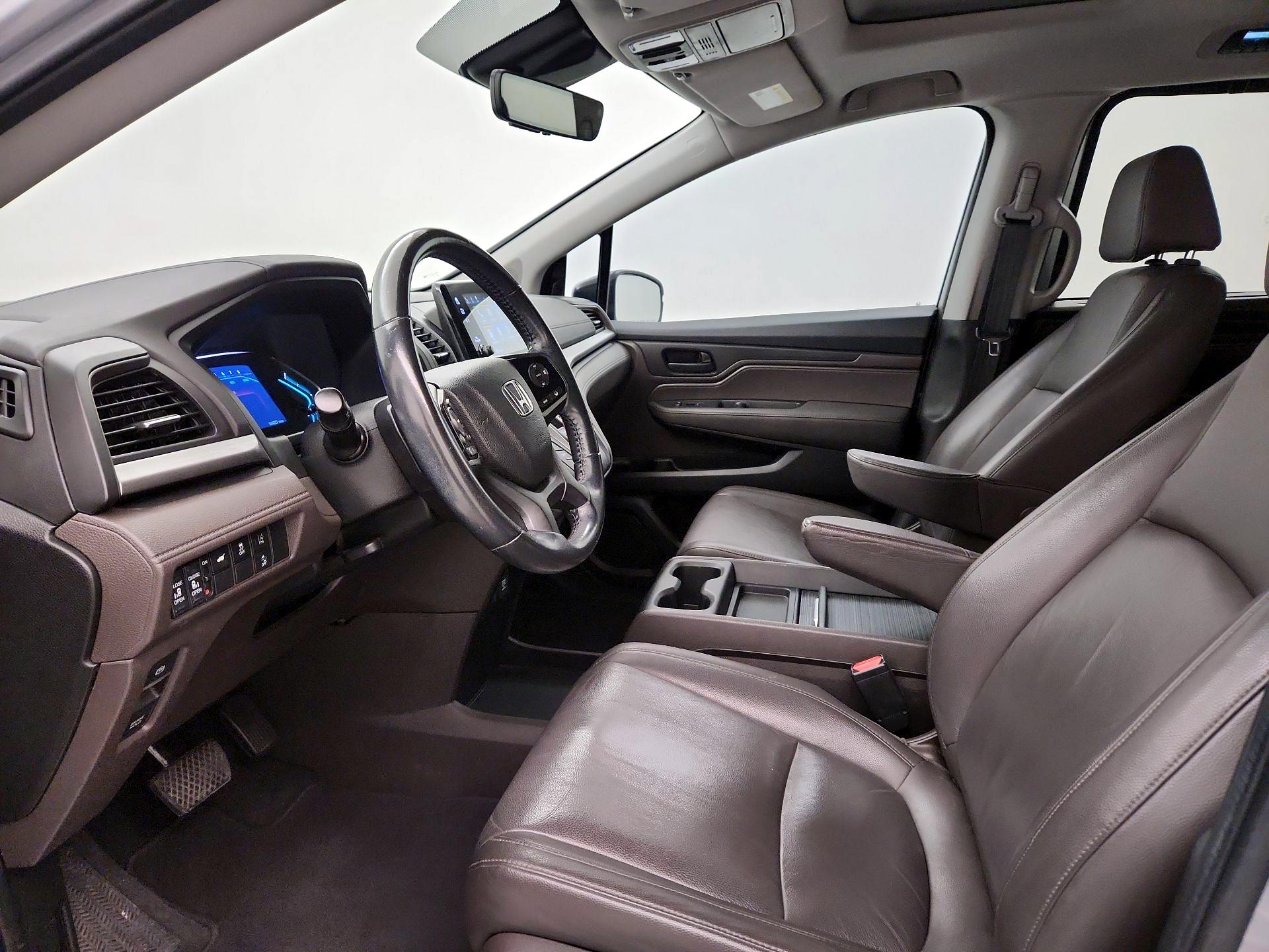 Thumbnail: 2018 Honda Odyssey - 11