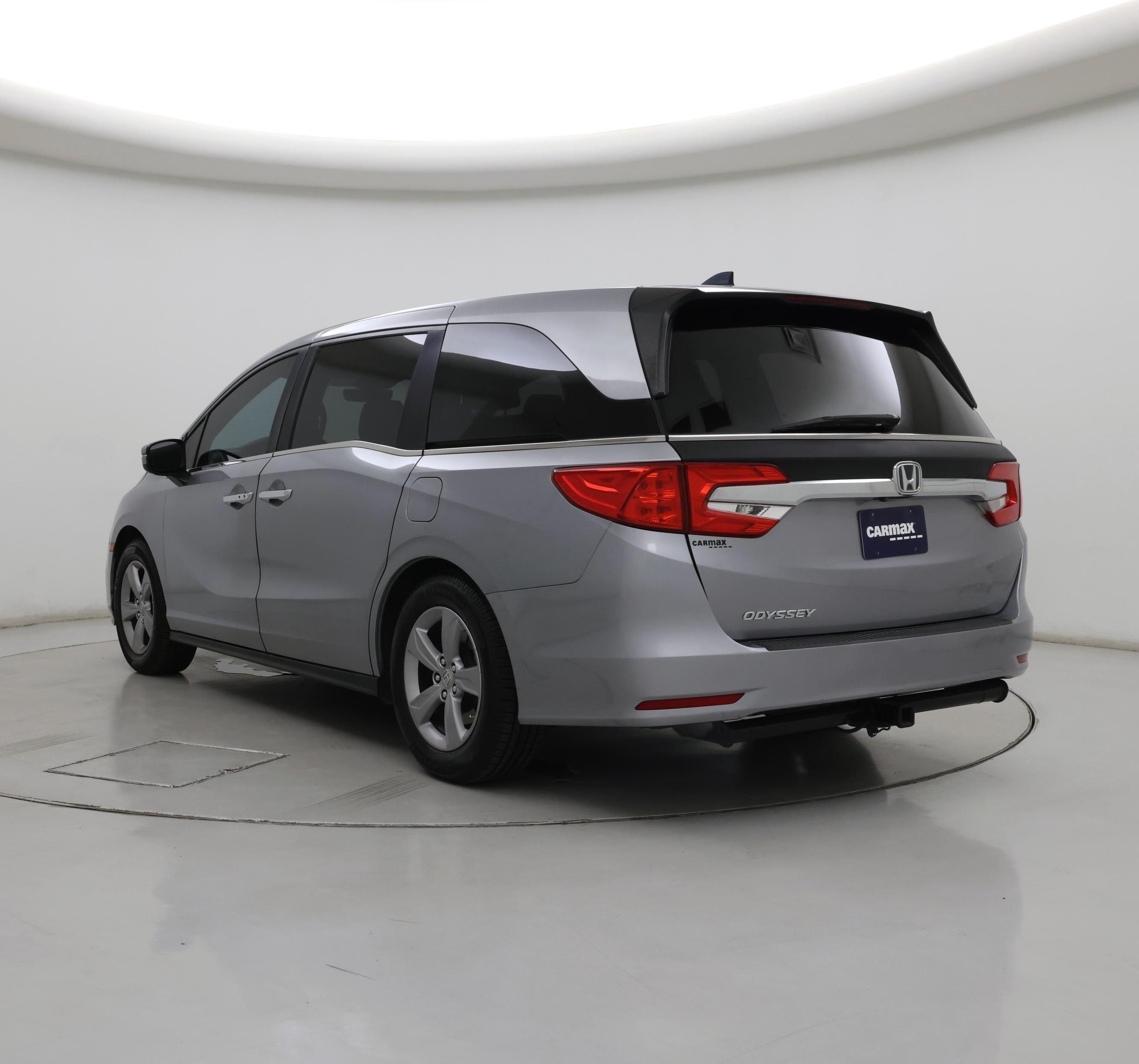 Thumbnail: 2018 Honda Odyssey - 2