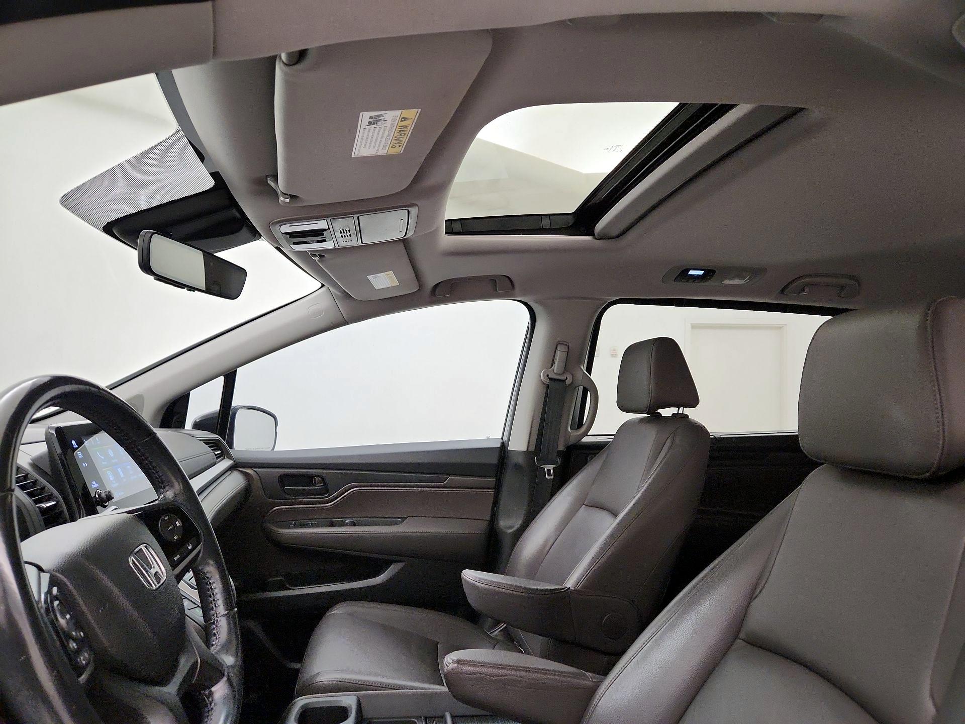 Thumbnail: 2018 Honda Odyssey - 19