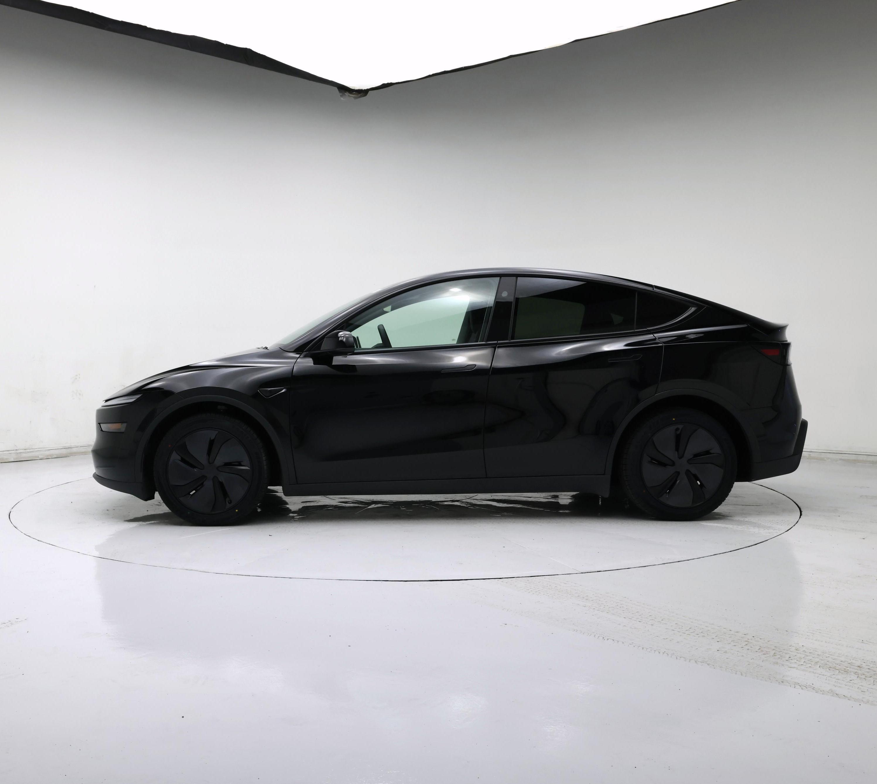 Thumbnail: 2026 Tesla Model Y - 3