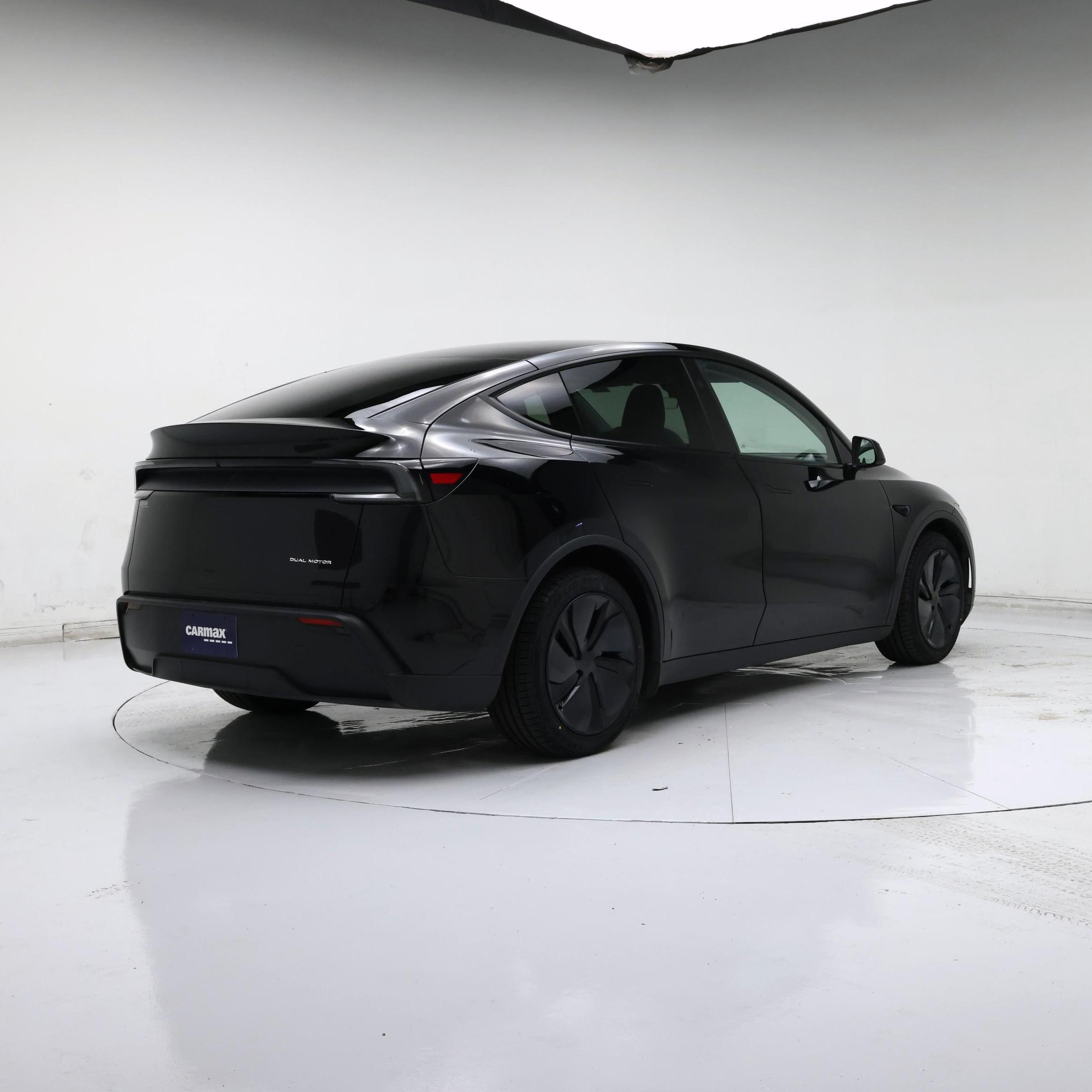 Thumbnail: 2026 Tesla Model Y - 8