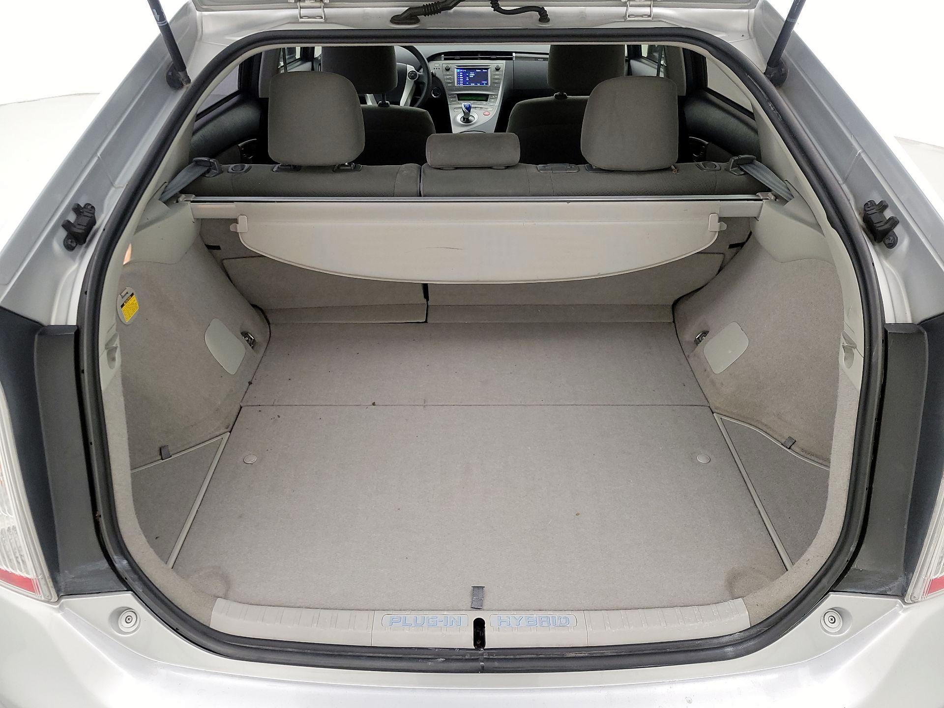 Thumbnail: 2014 Toyota Prius - 19