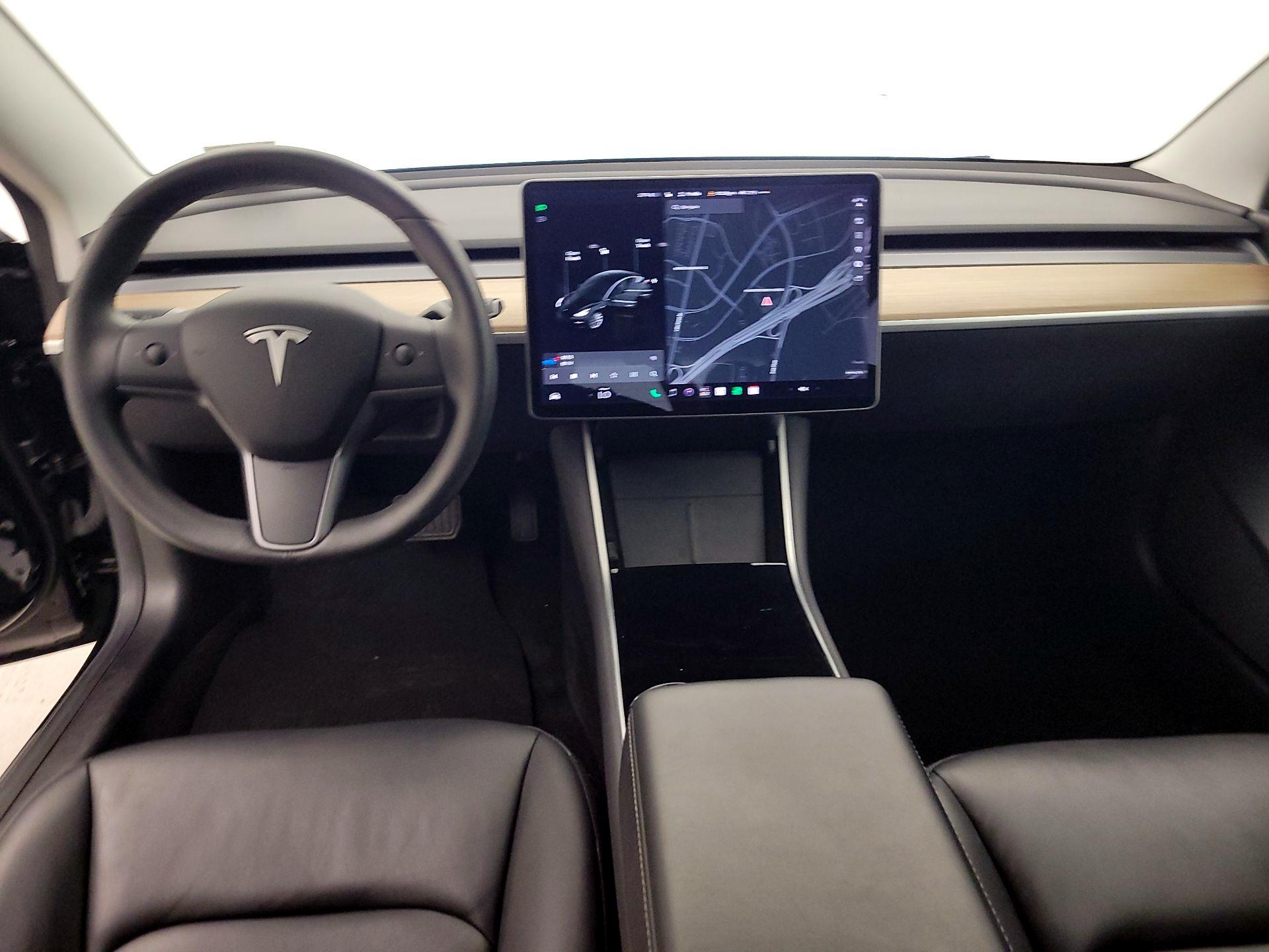 Thumbnail: 2020 Tesla Model 3 - 9