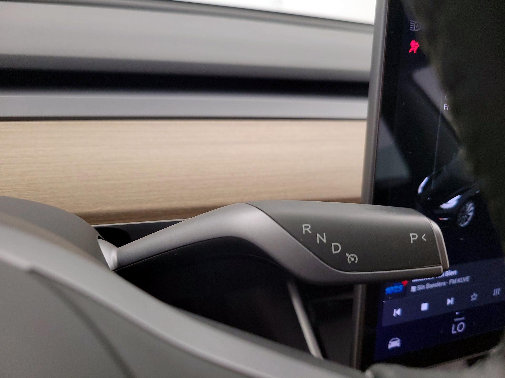 Thumbnail: 2020 Tesla Model 3 - 17