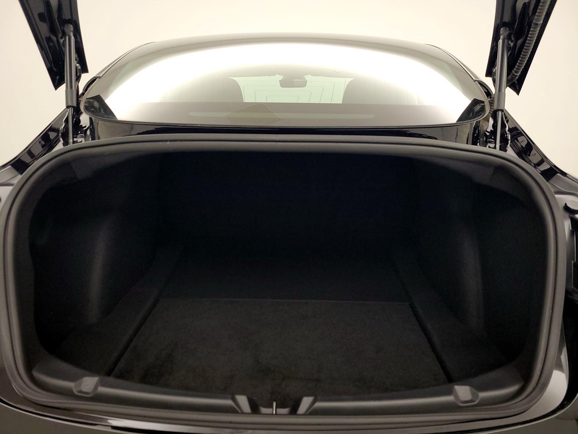 Thumbnail: 2020 Tesla Model 3 - 19