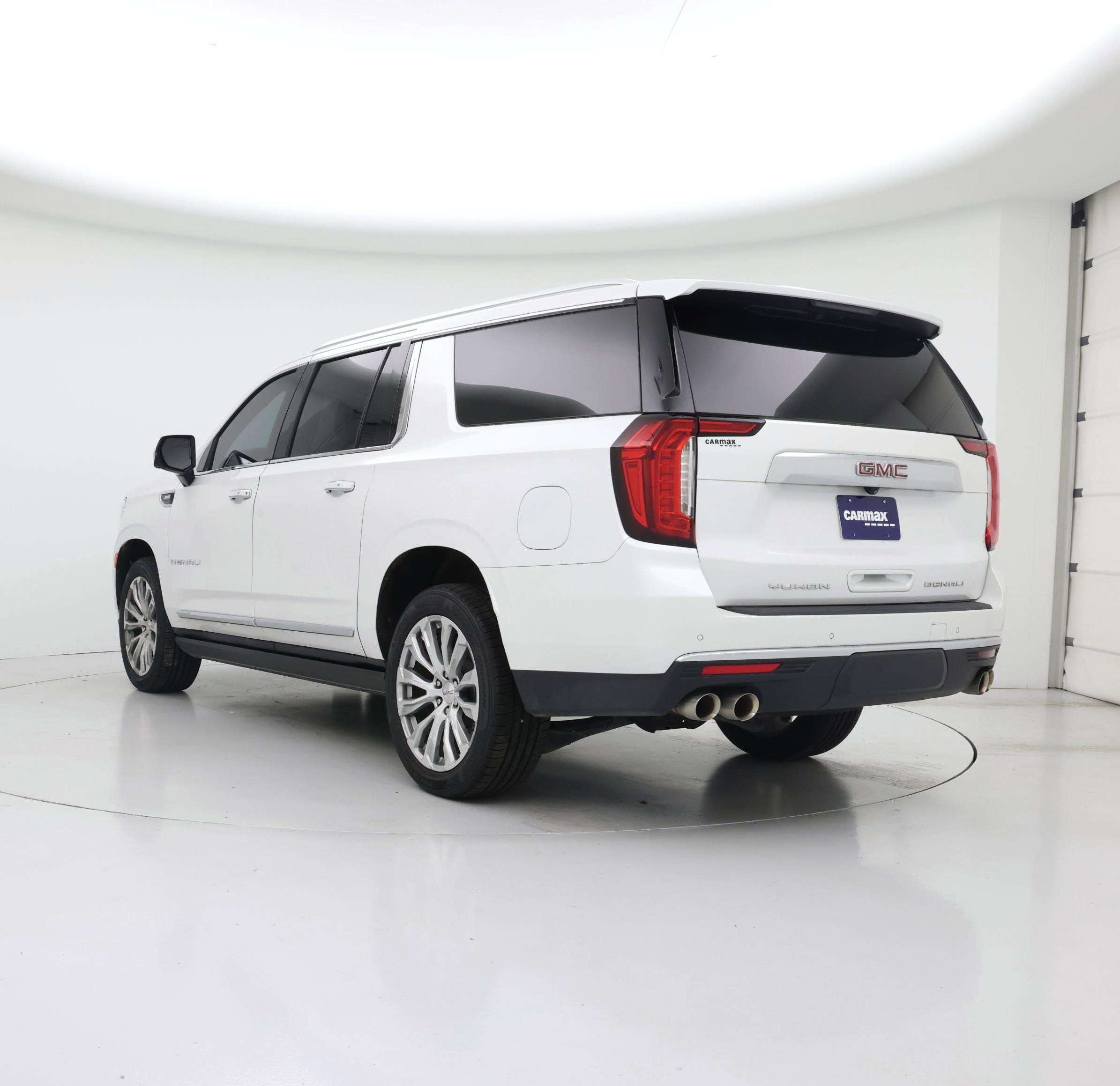 Thumbnail: 2023 GMC Yukon XL - 2