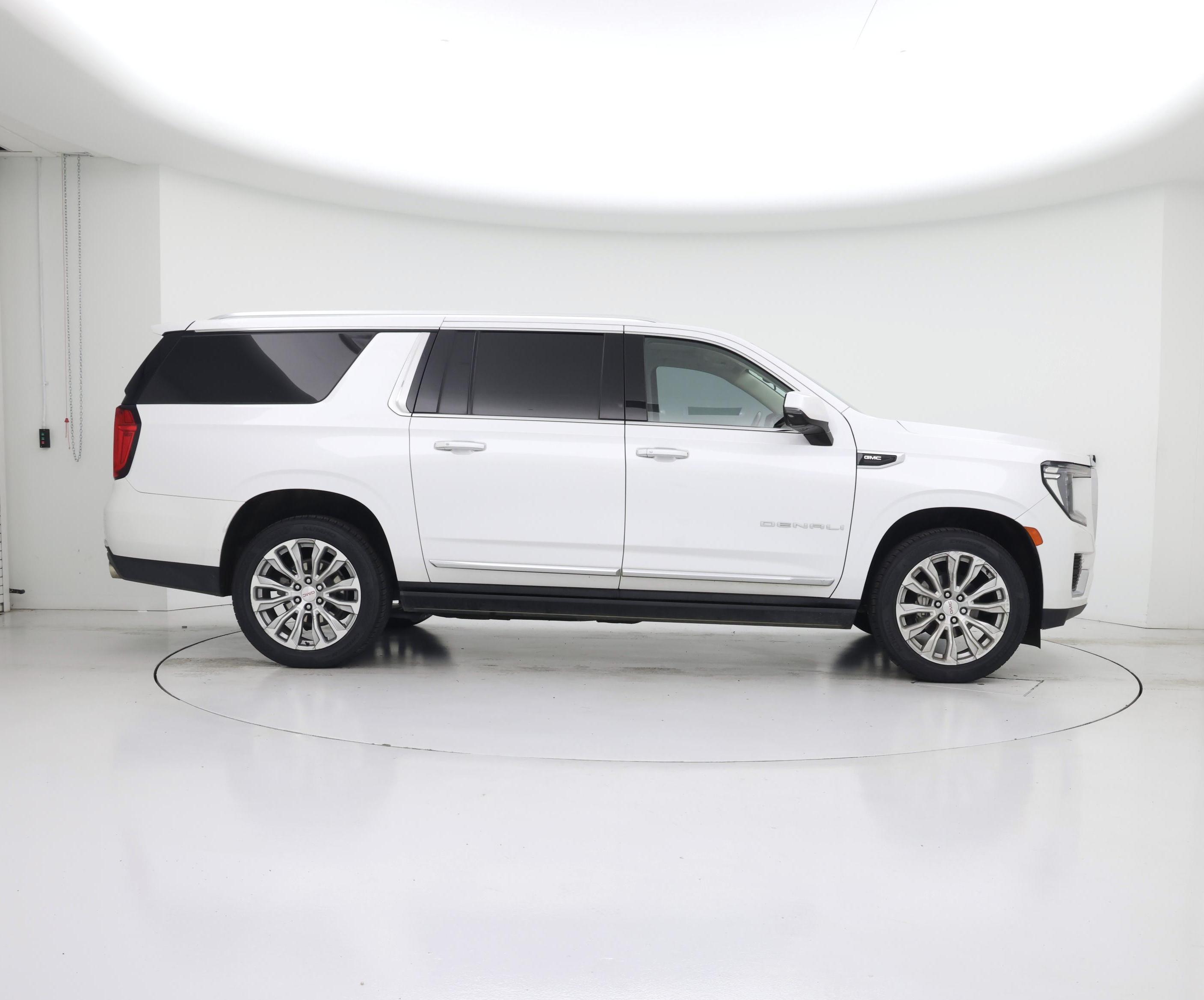 Thumbnail: 2023 GMC Yukon XL - 7