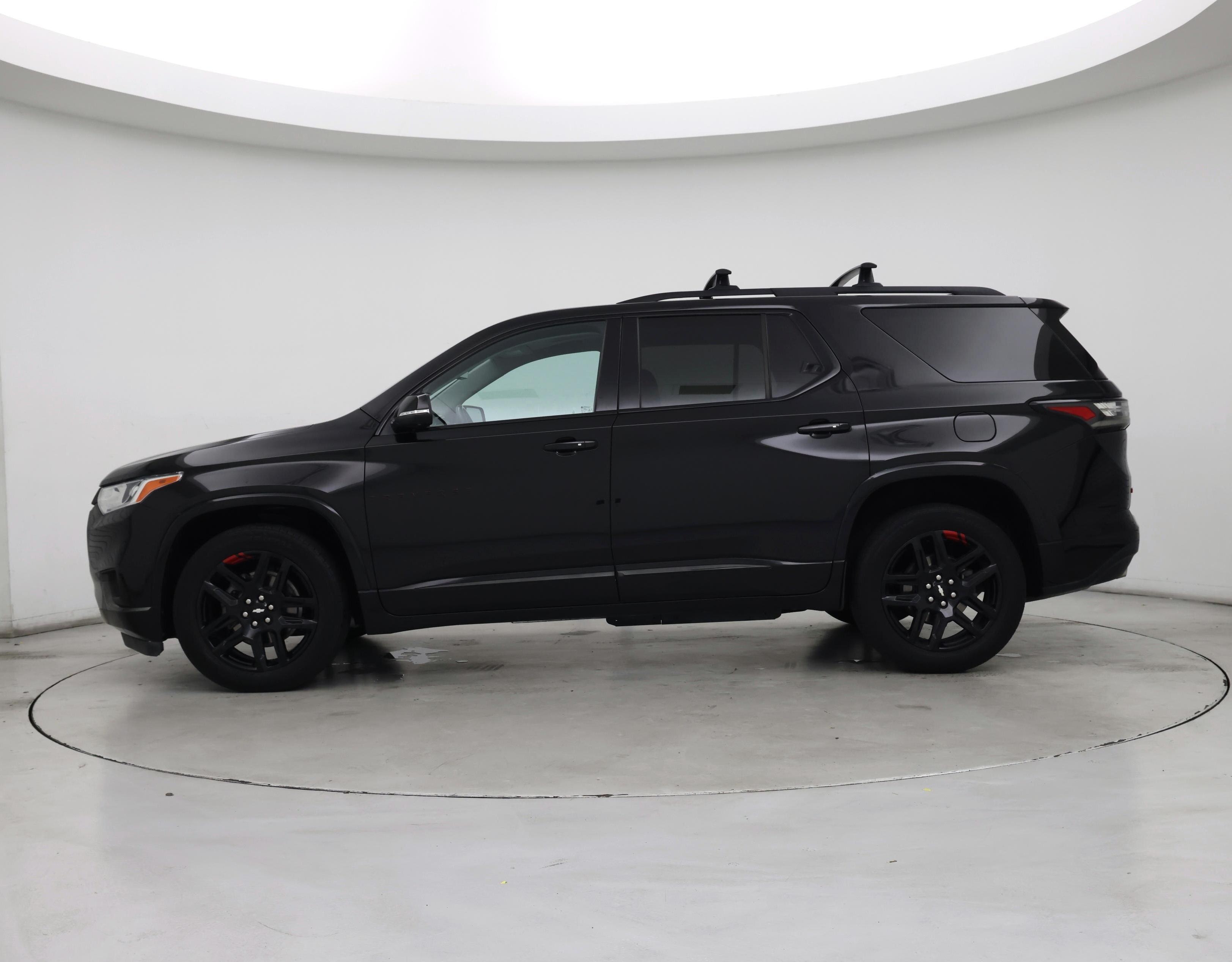 Thumbnail: 2021 Chevrolet Traverse - 3