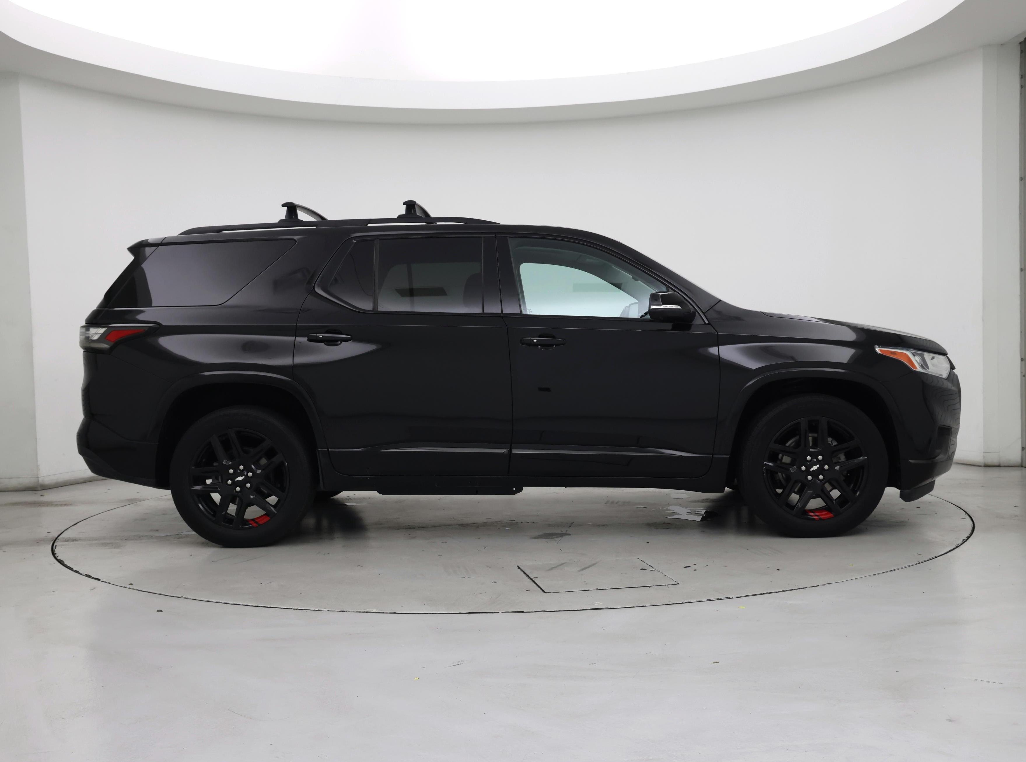Thumbnail: 2021 Chevrolet Traverse - 7