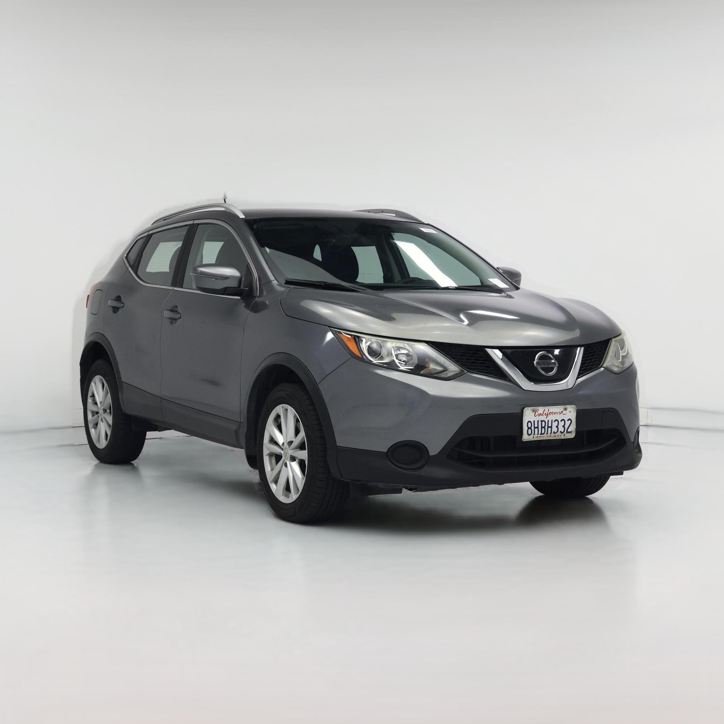 Thumbnail: 2018 Nissan Rogue Sport - 1