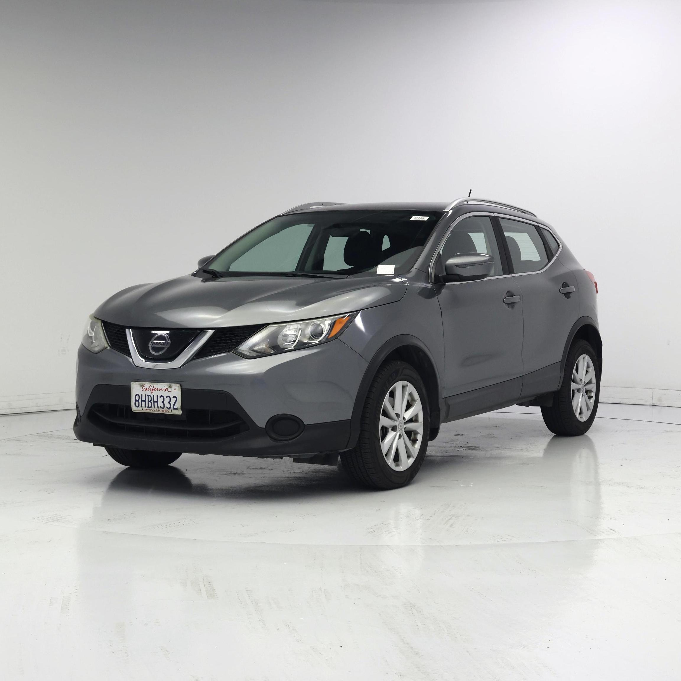 Thumbnail: 2018 Nissan Rogue Sport - 4