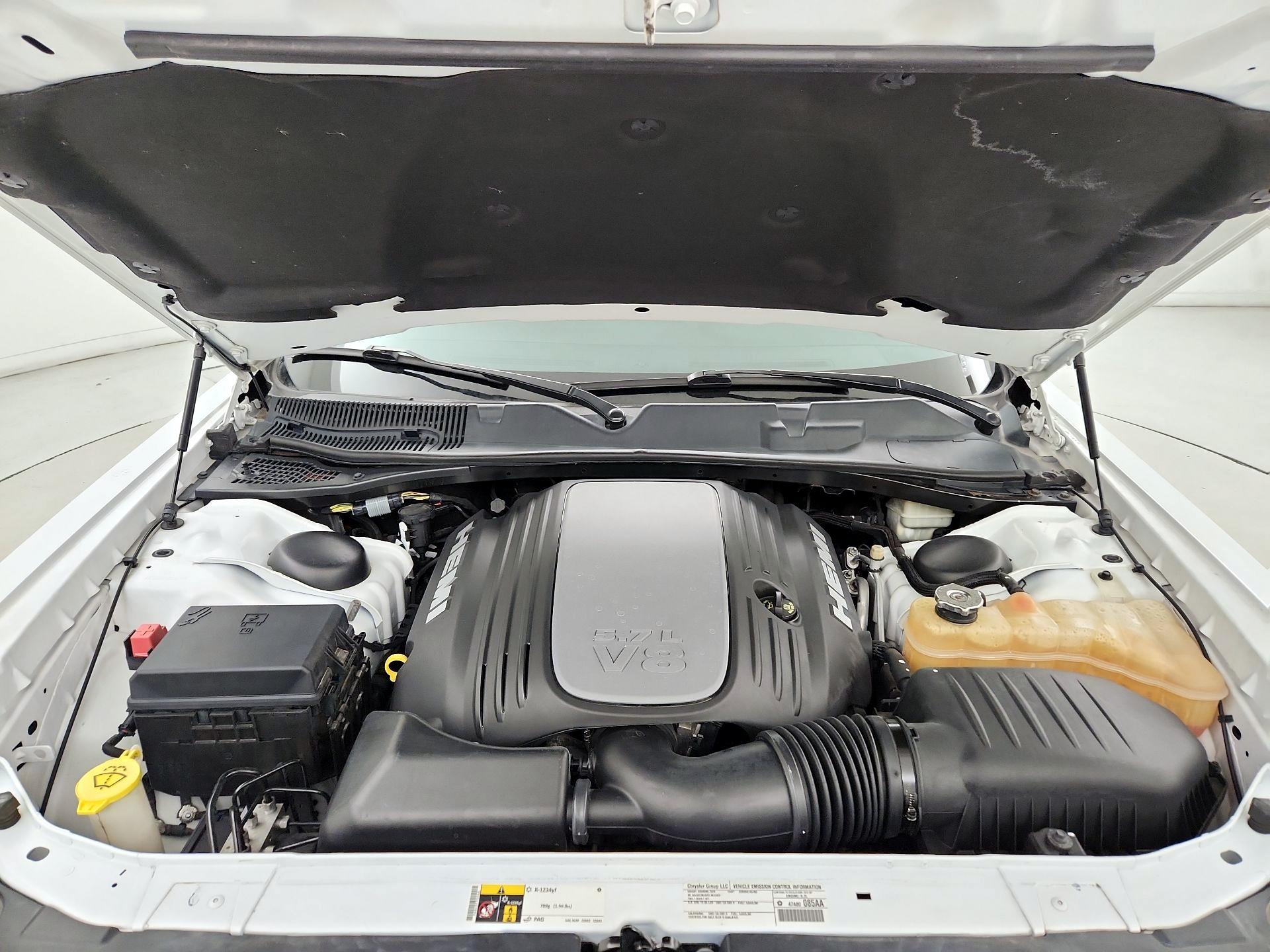 Thumbnail: 2014 Dodge Challenger - 20