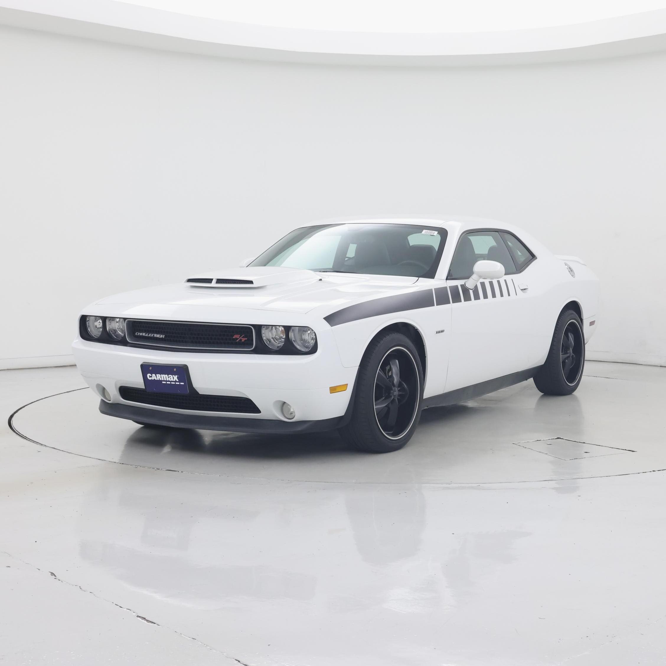 Thumbnail: 2014 Dodge Challenger - 4
