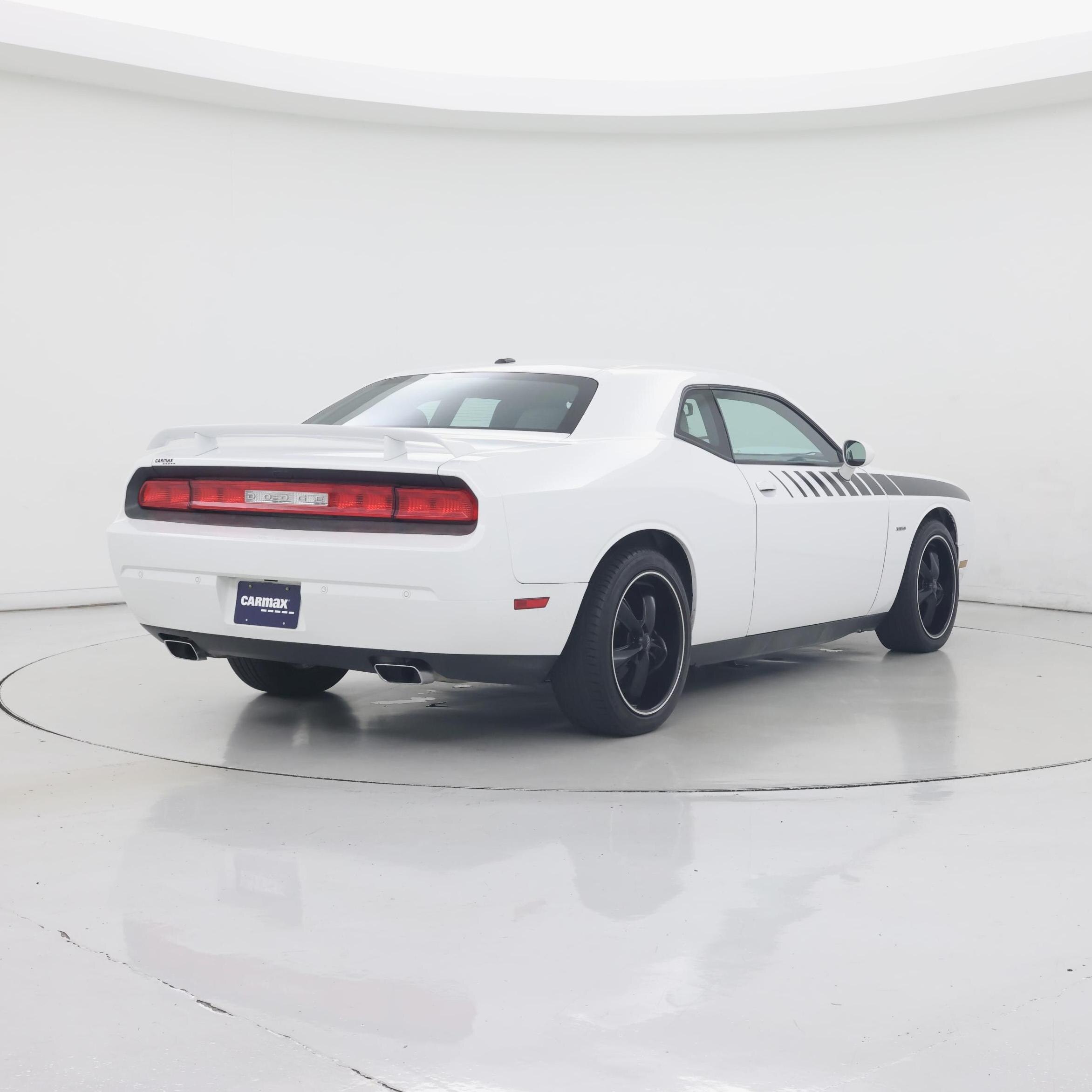 Thumbnail: 2014 Dodge Challenger - 8