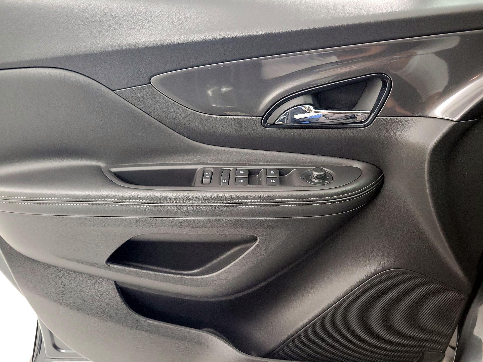 Thumbnail: 2018 Buick Encore - 12