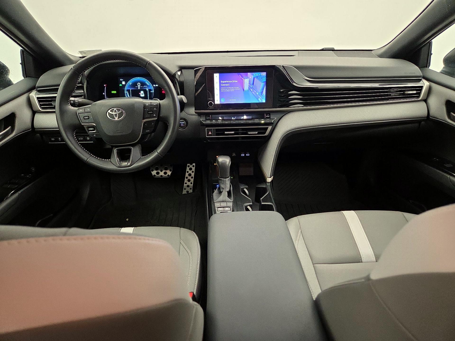 Thumbnail: 2025 Toyota Camry - 9