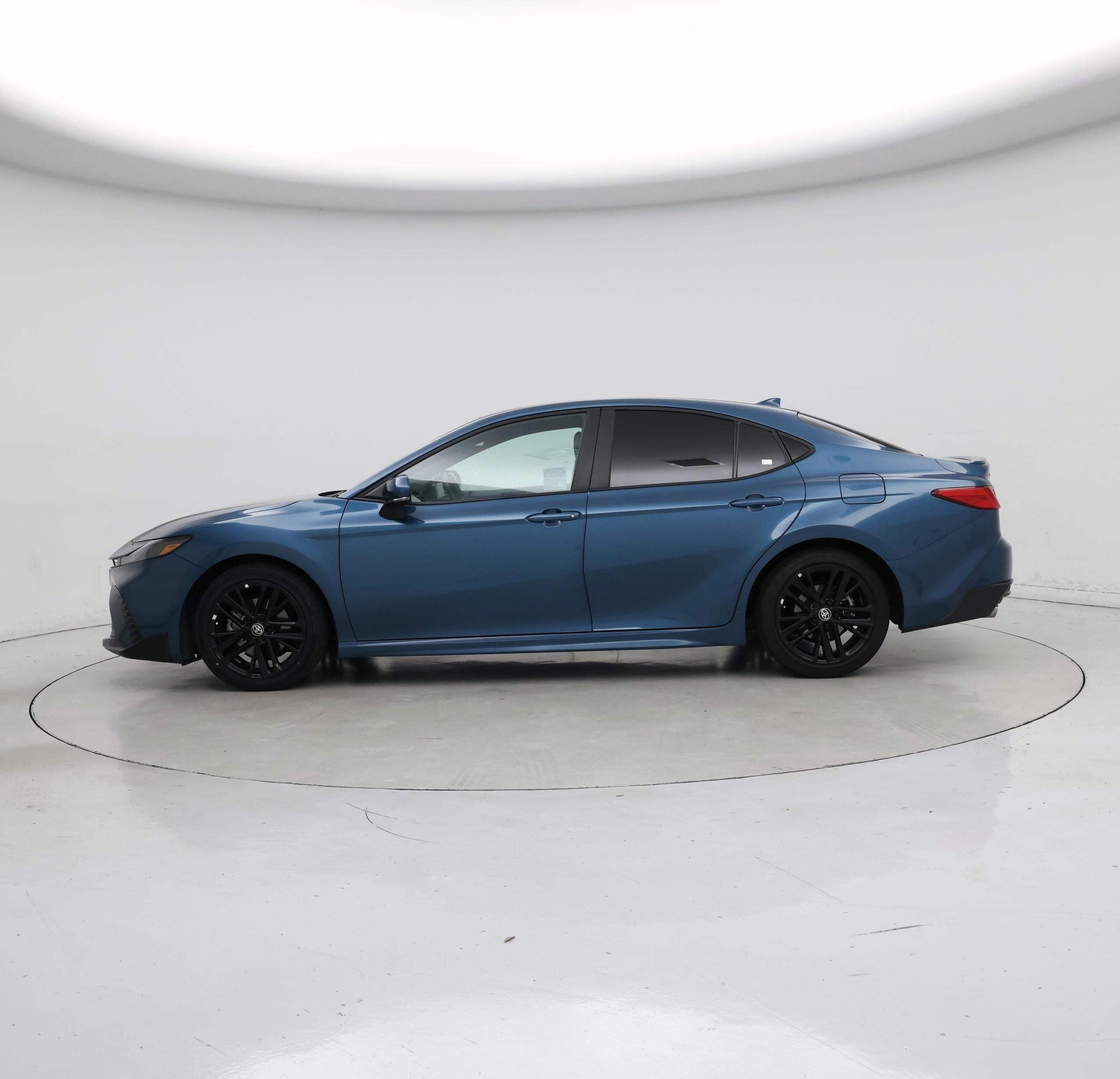 Thumbnail: 2025 Toyota Camry - 3
