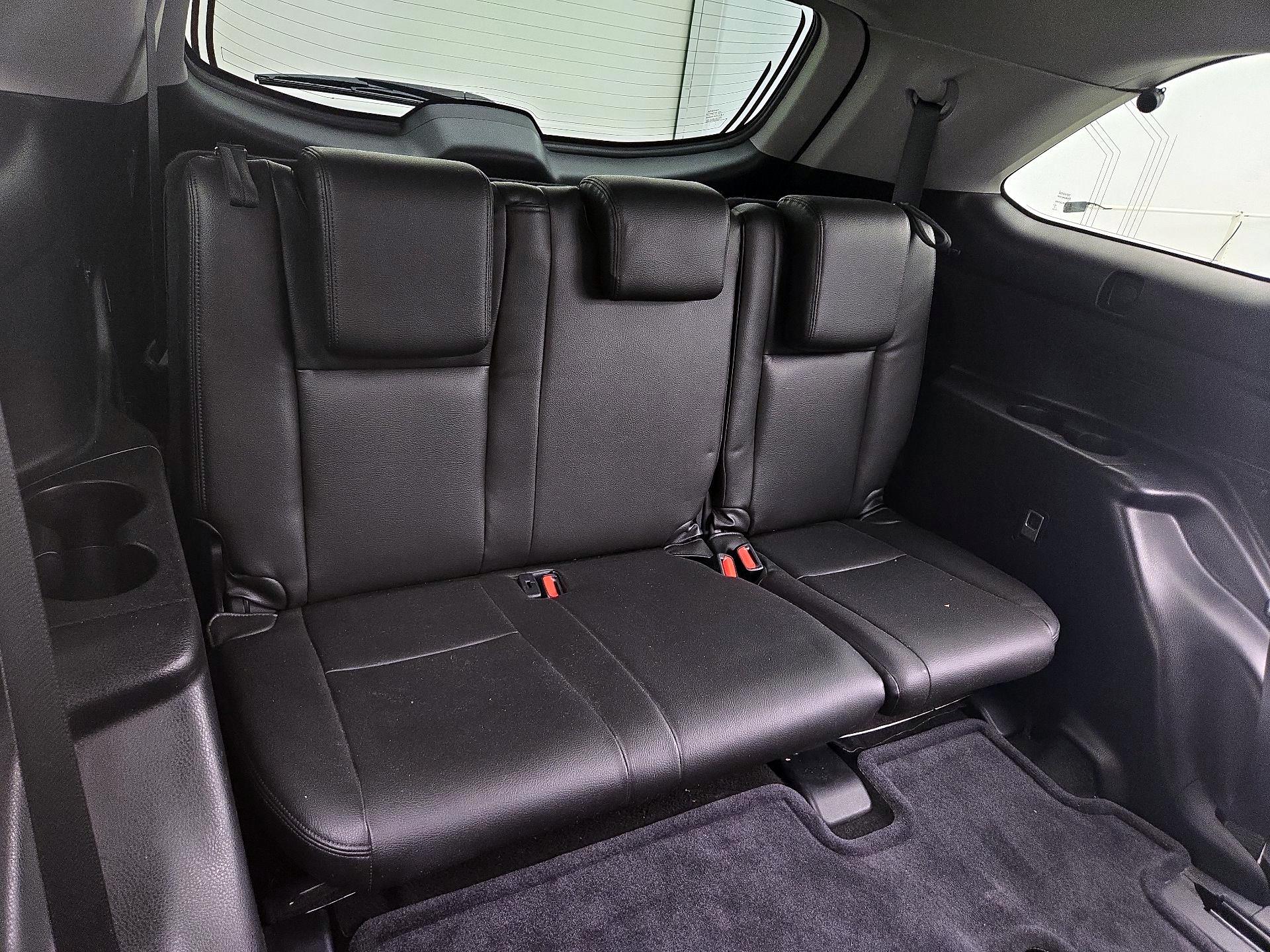 Thumbnail: 2015 Toyota Highlander - 20