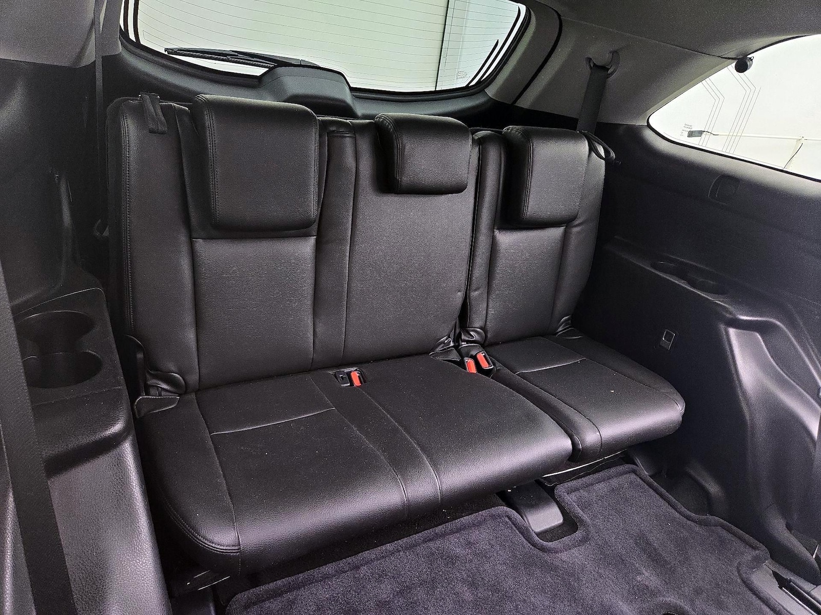 2015 Toyota Highlander LE - Photo 21