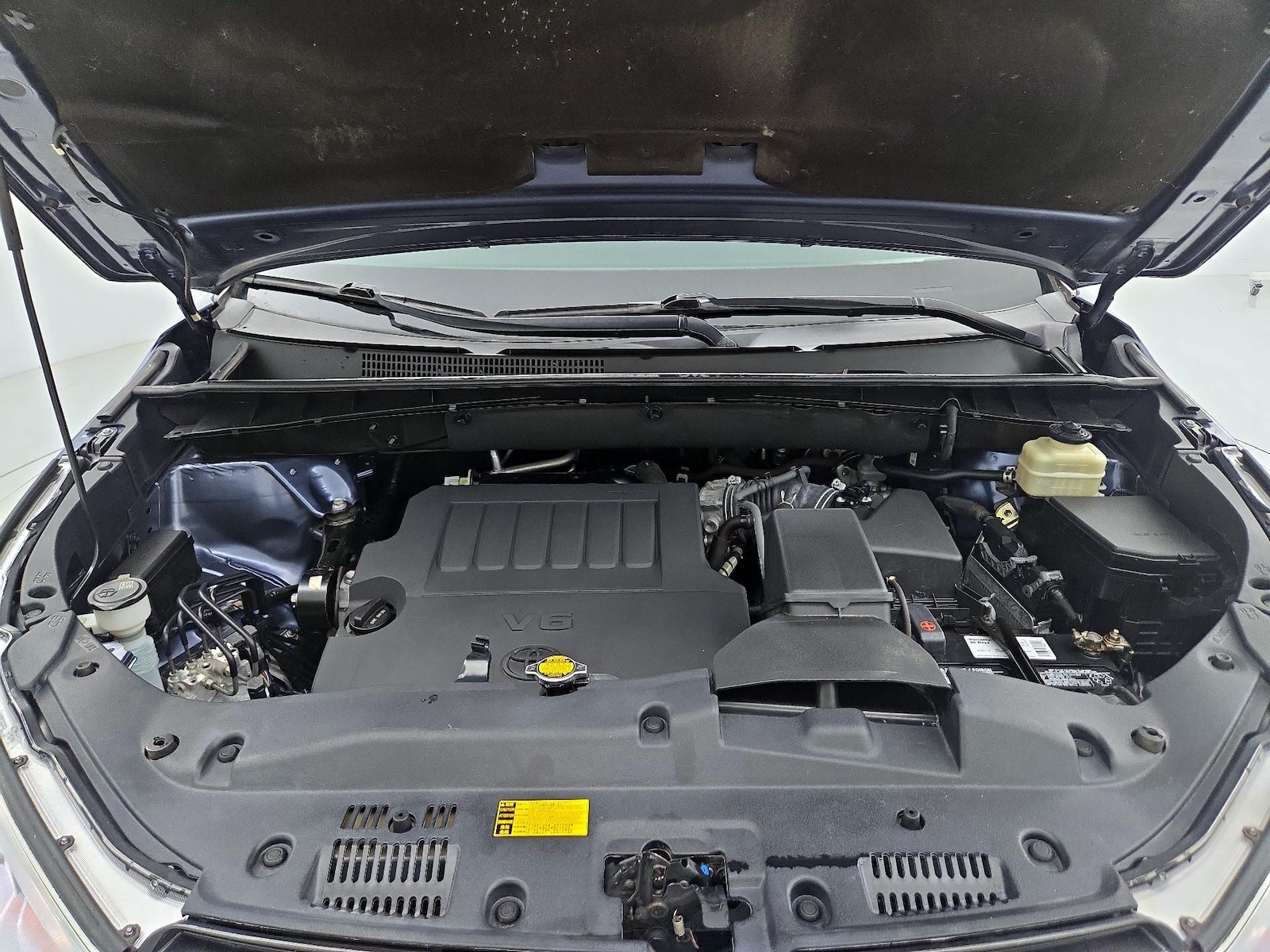 2015 Toyota Highlander LE - Photo 23