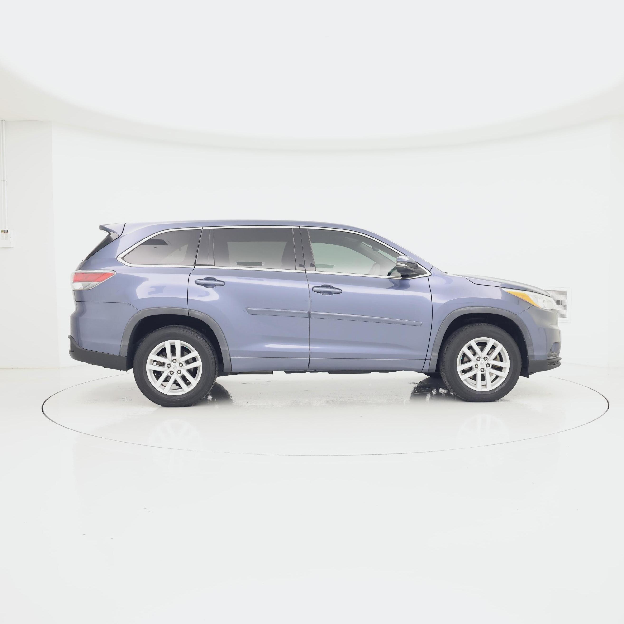 Thumbnail: 2015 Toyota Highlander - 7