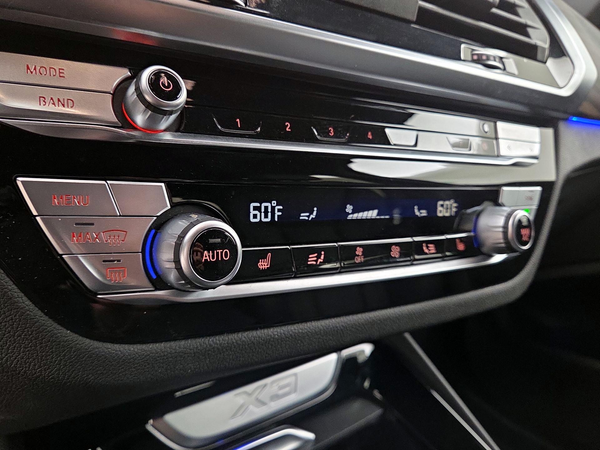 Thumbnail: 2021 BMW X3 - 17