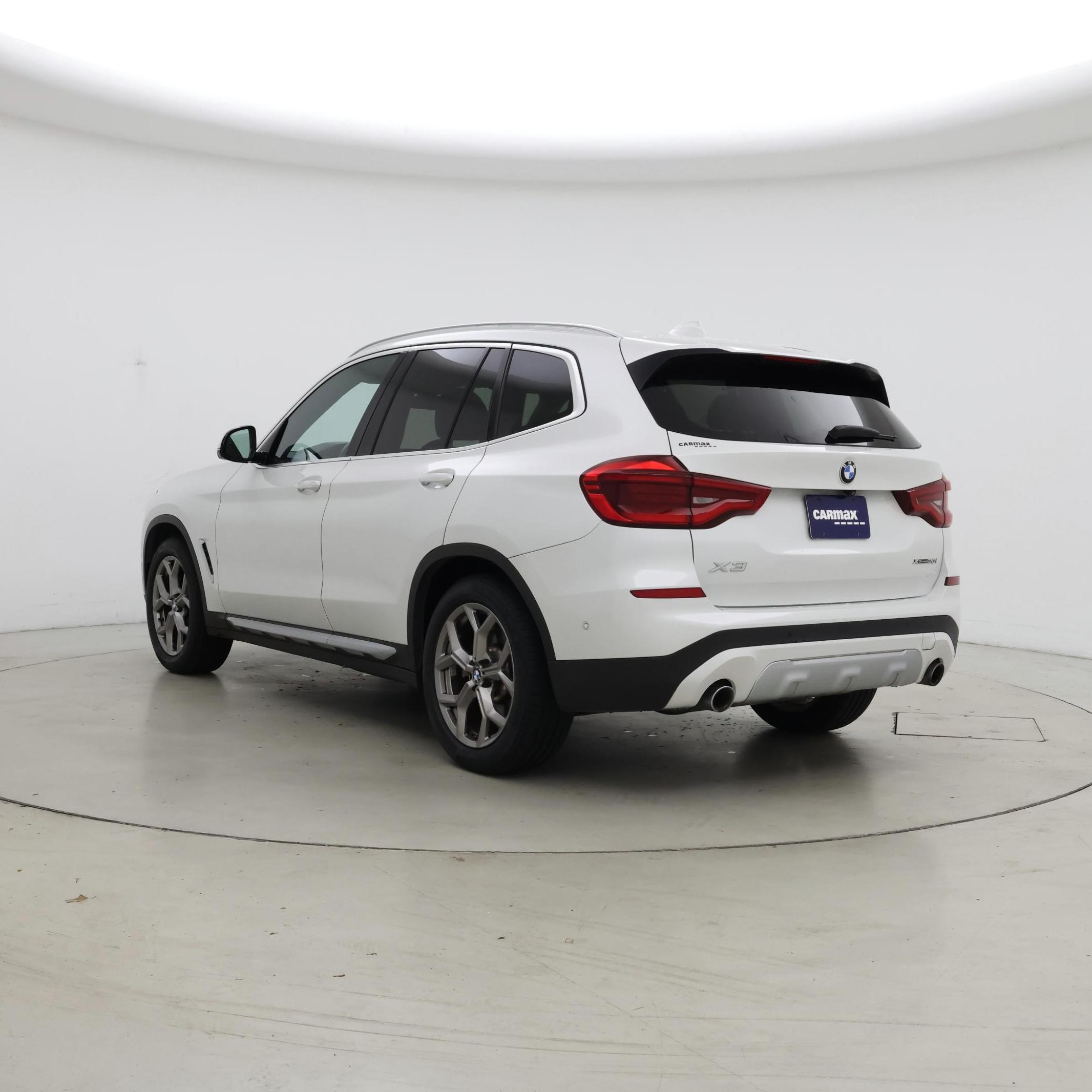 Thumbnail: 2021 BMW X3 - 2