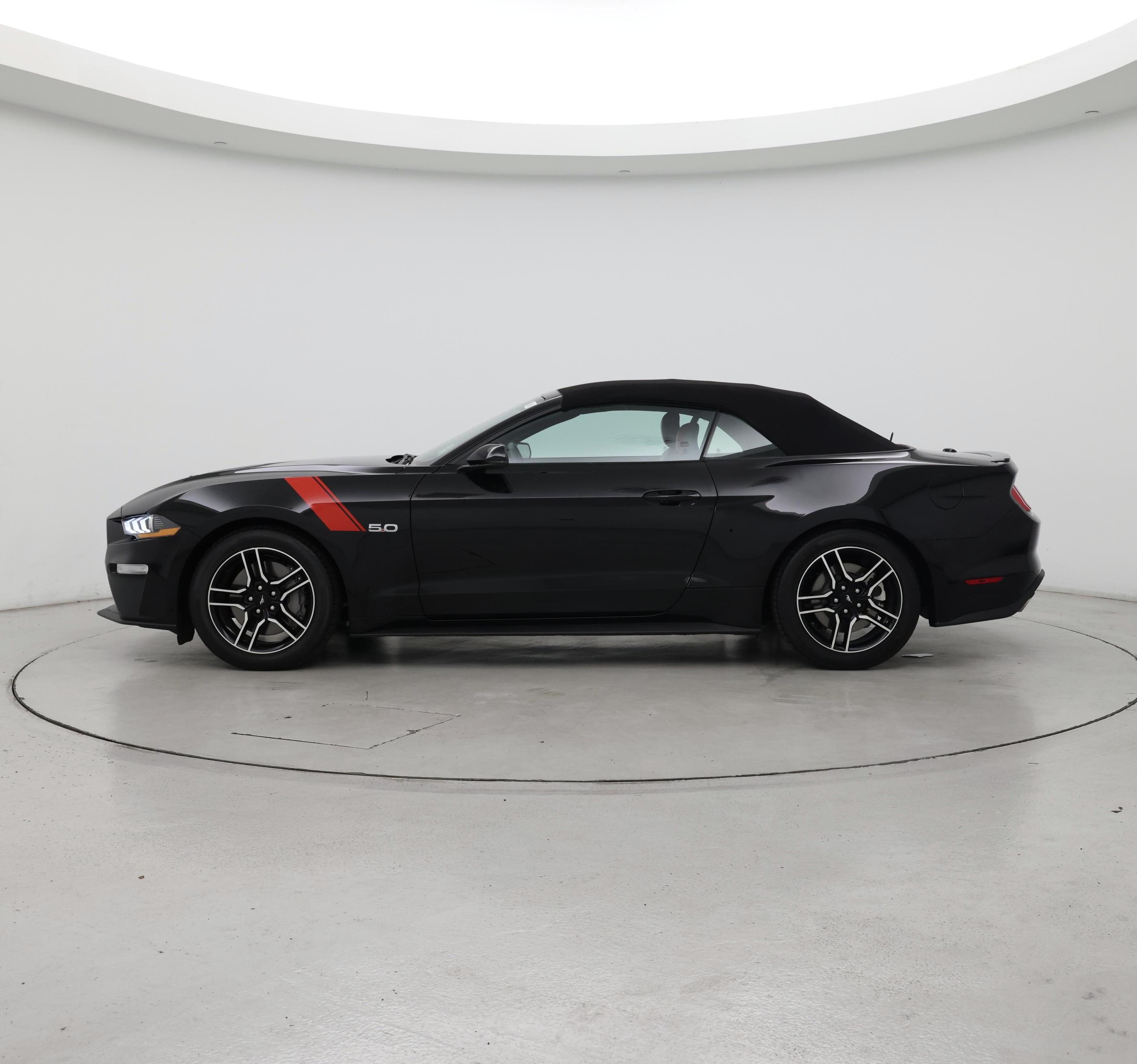 Thumbnail: 2020 Ford Mustang - 3
