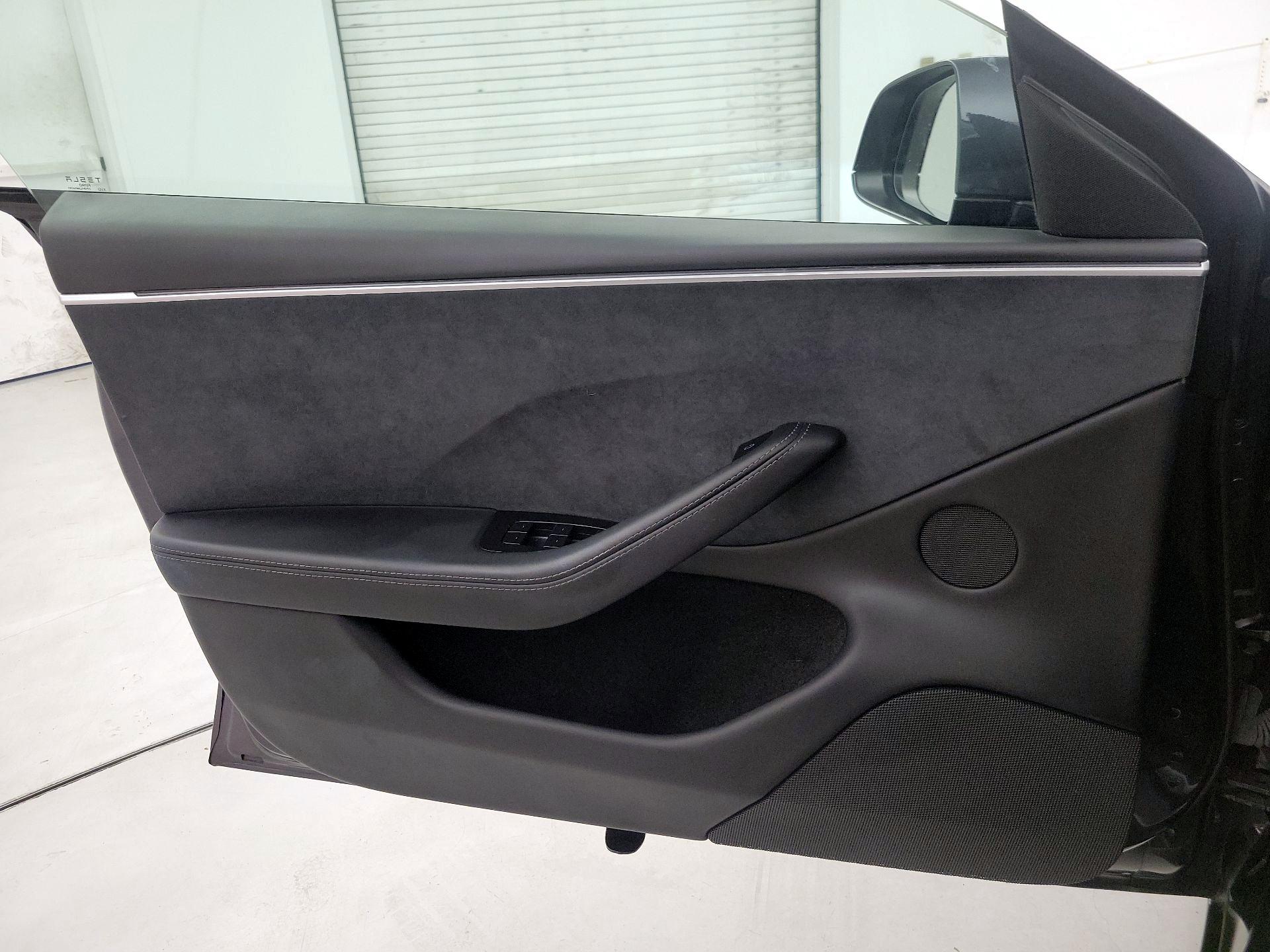 Thumbnail: 2024 Tesla Model 3 - 12