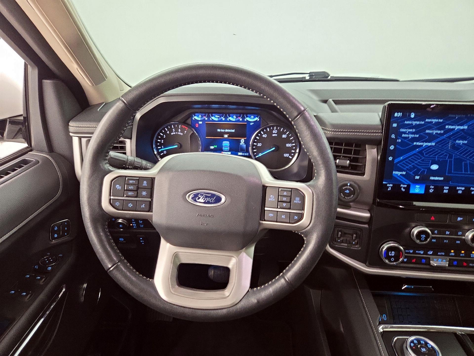 Thumbnail: 2022 Ford Expedition - 10