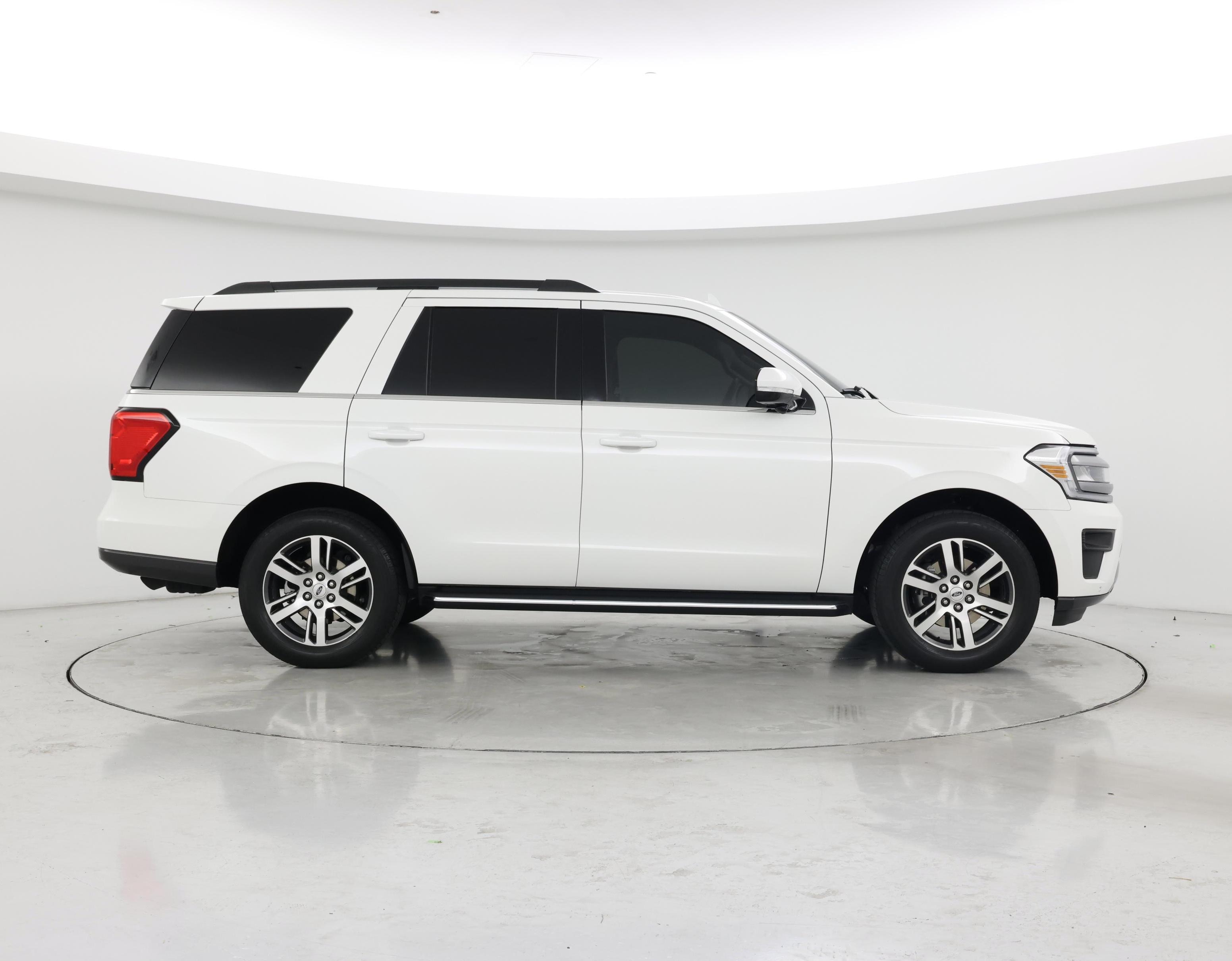 Thumbnail: 2022 Ford Expedition - 7