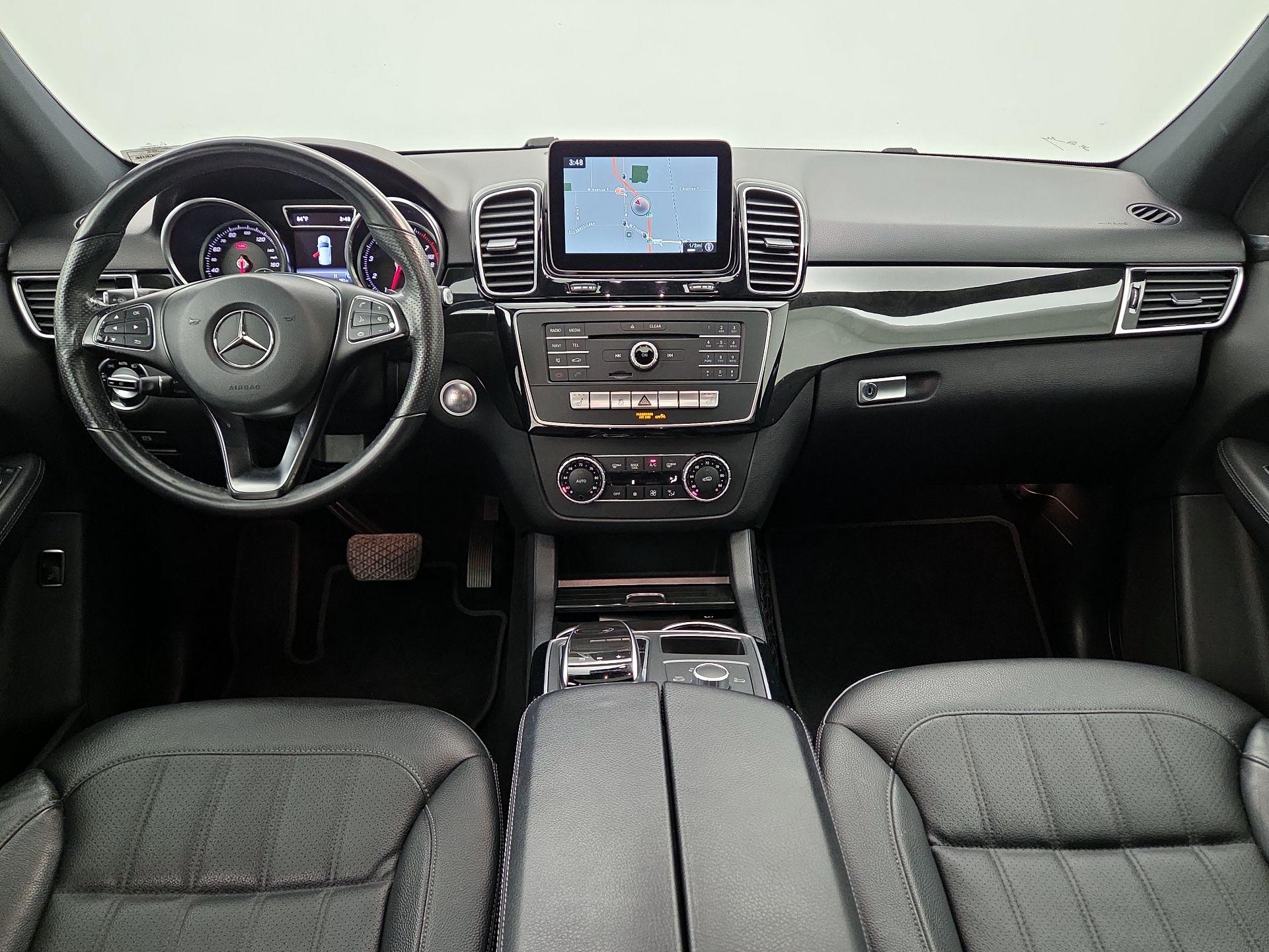 Thumbnail: 2018 Mercedes-Benz GLE - 9