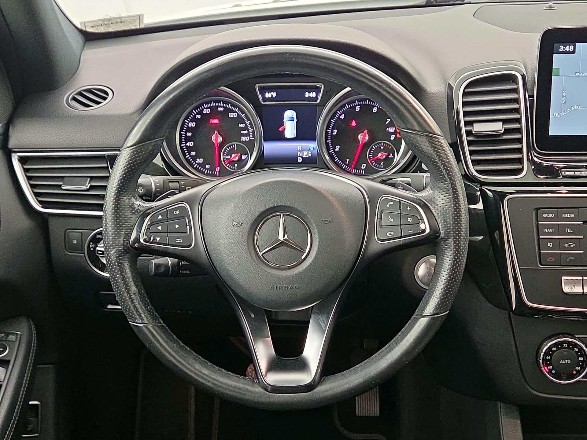 Thumbnail: 2018 Mercedes-Benz GLE - 10