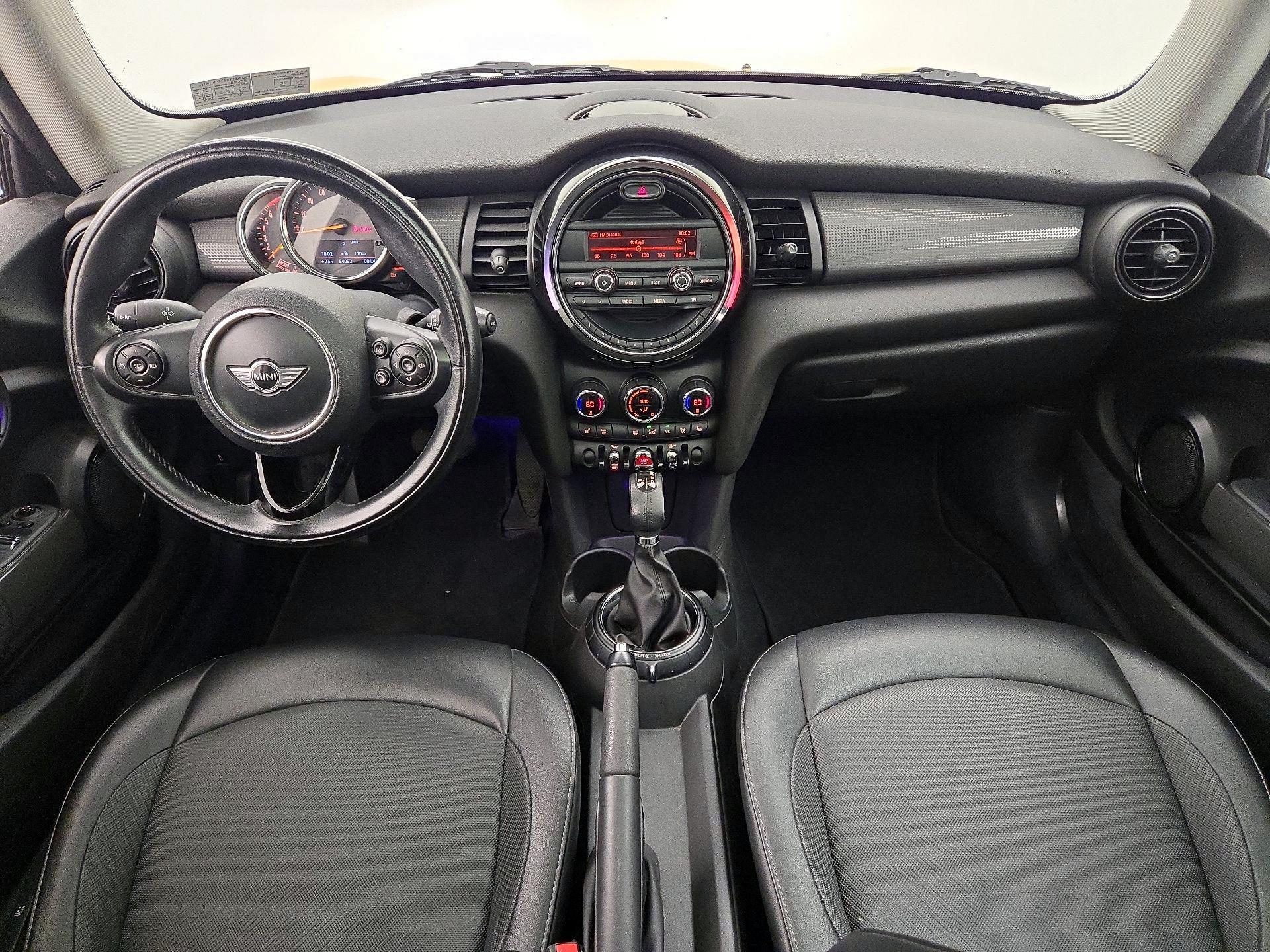 Thumbnail: 2015 MINI Cooper Hardtop - 9