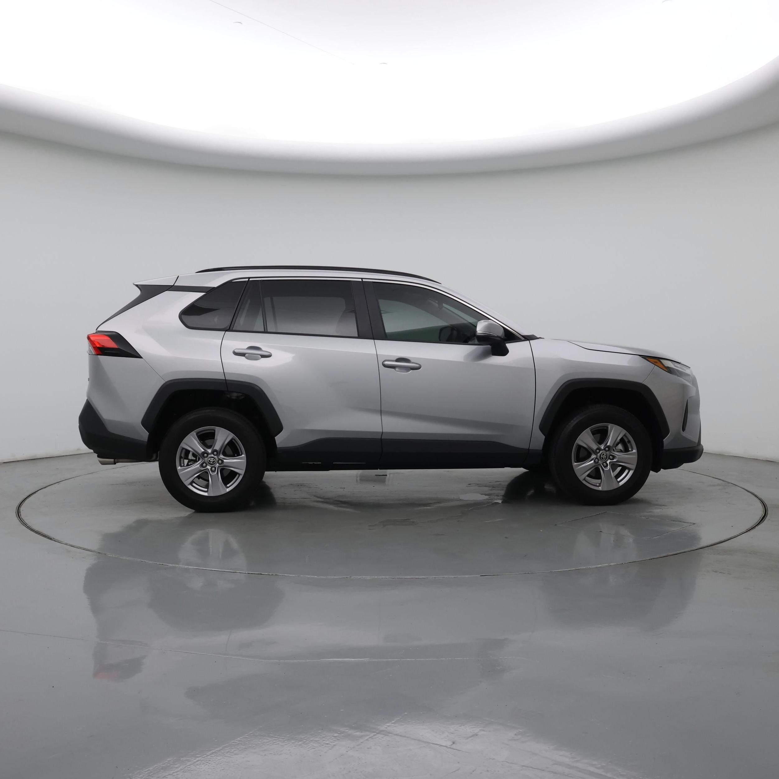 Thumbnail: 2025 Toyota RAV4 - 7