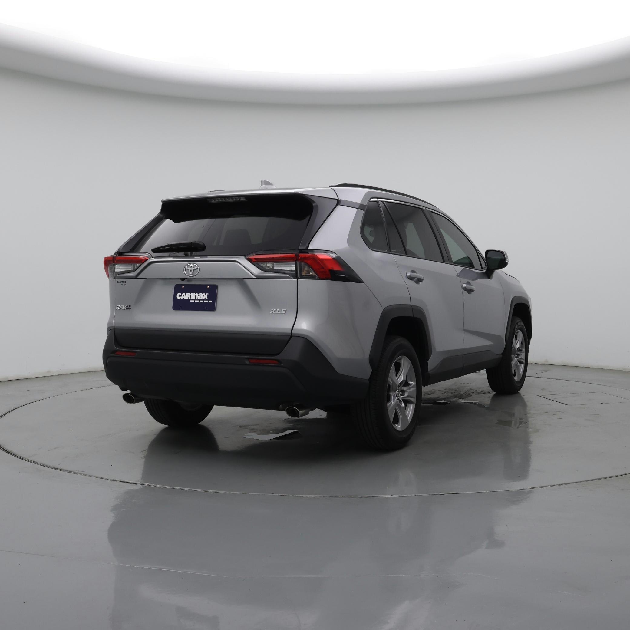 Thumbnail: 2025 Toyota RAV4 - 8