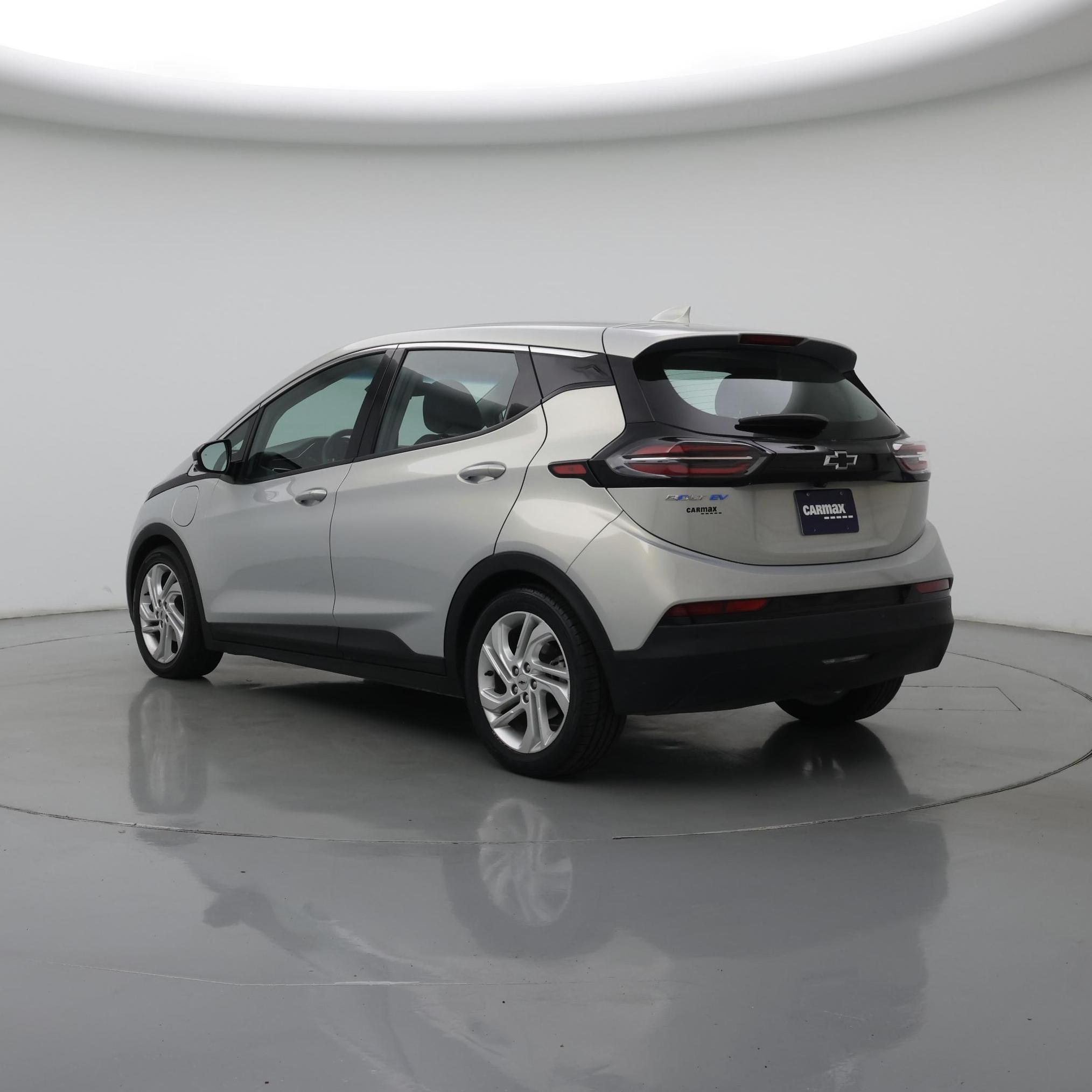 Thumbnail: 2023 Chevrolet Bolt EV - 2