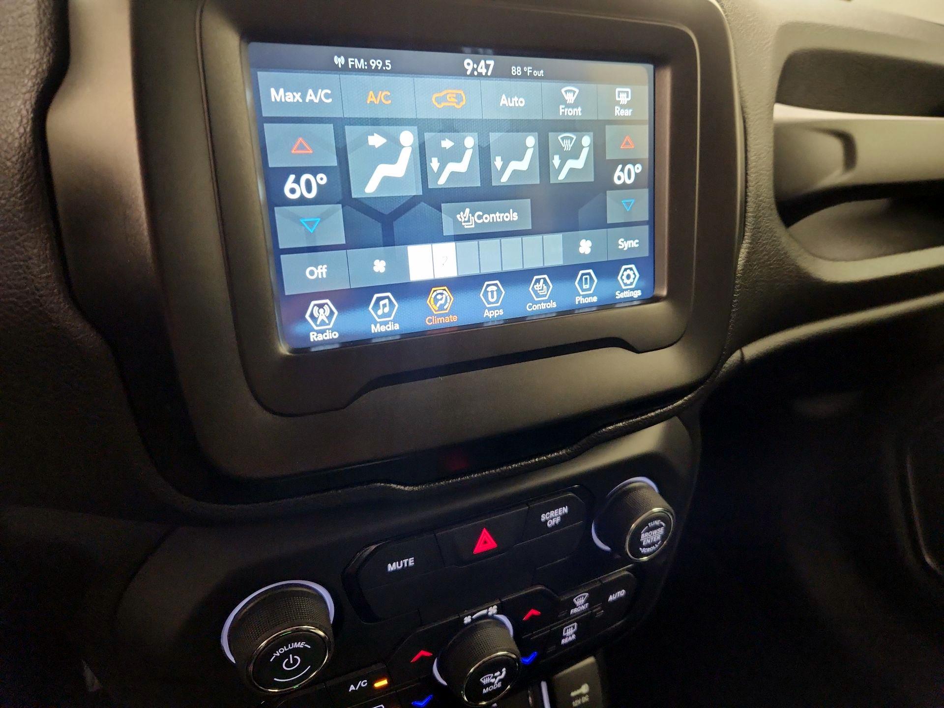Thumbnail: 2020 Jeep Renegade - 16