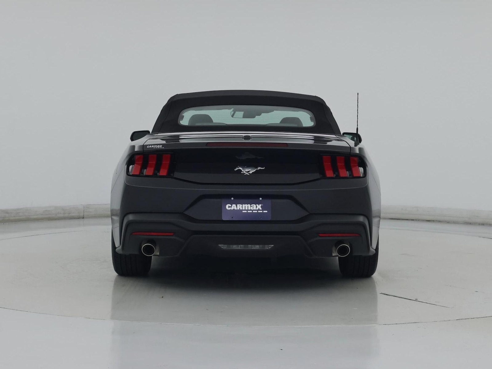 2024 Ford Mustang EcoBoost - Photo 7