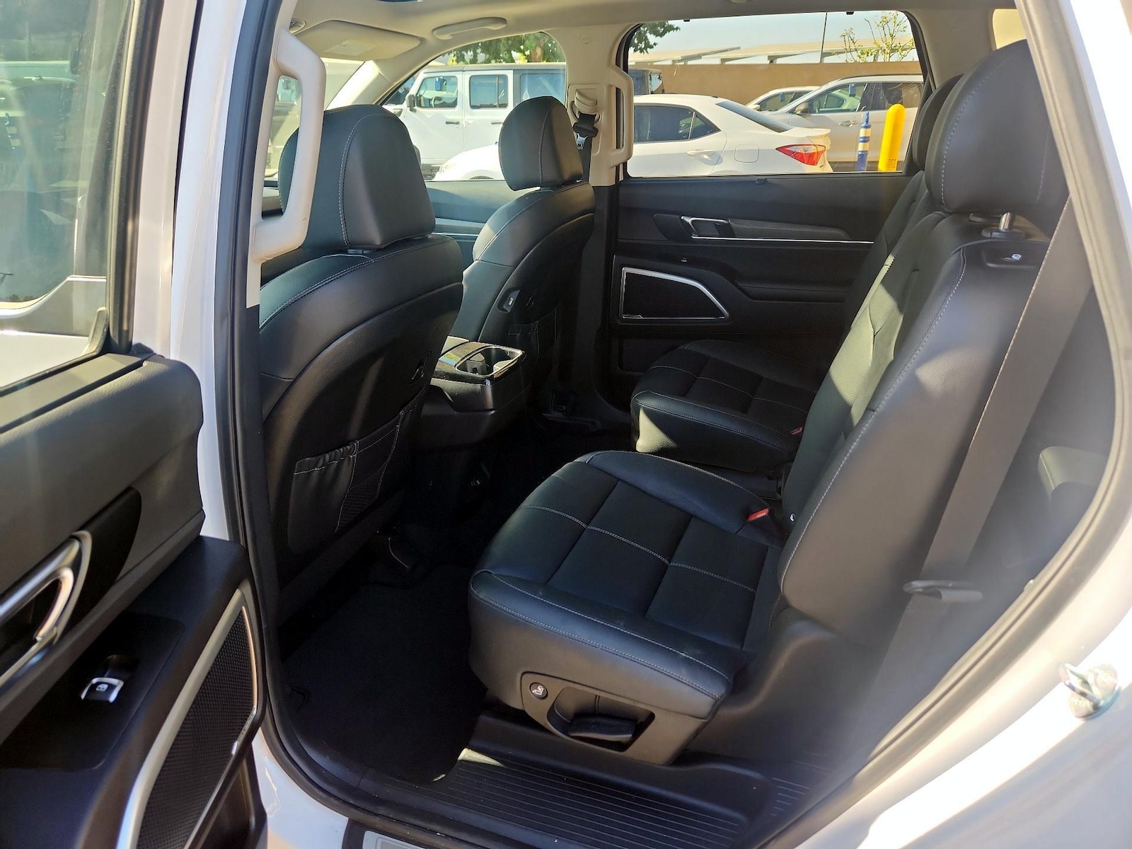 Rear Air Conditioning